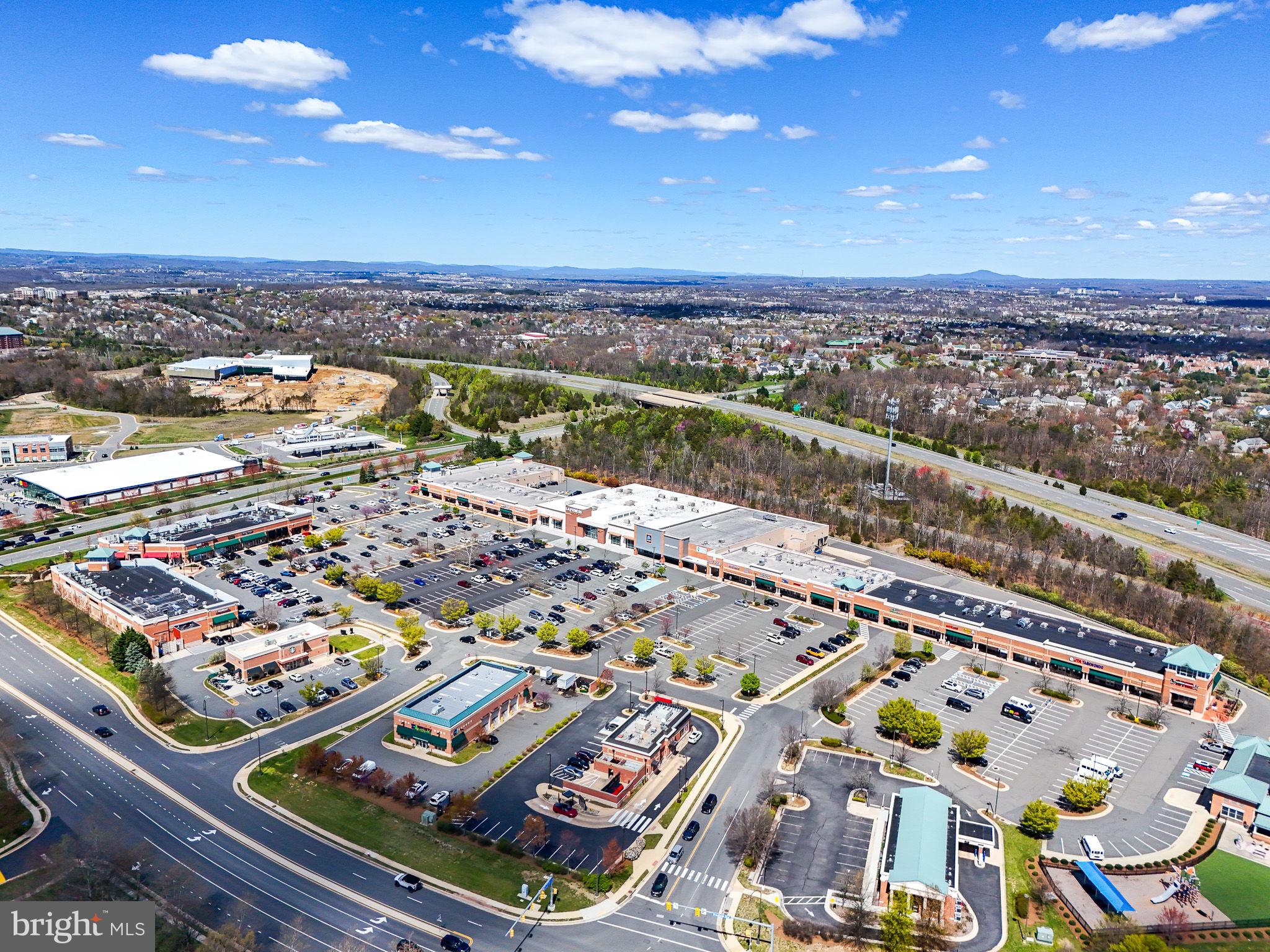 BROADLANDS - Residential