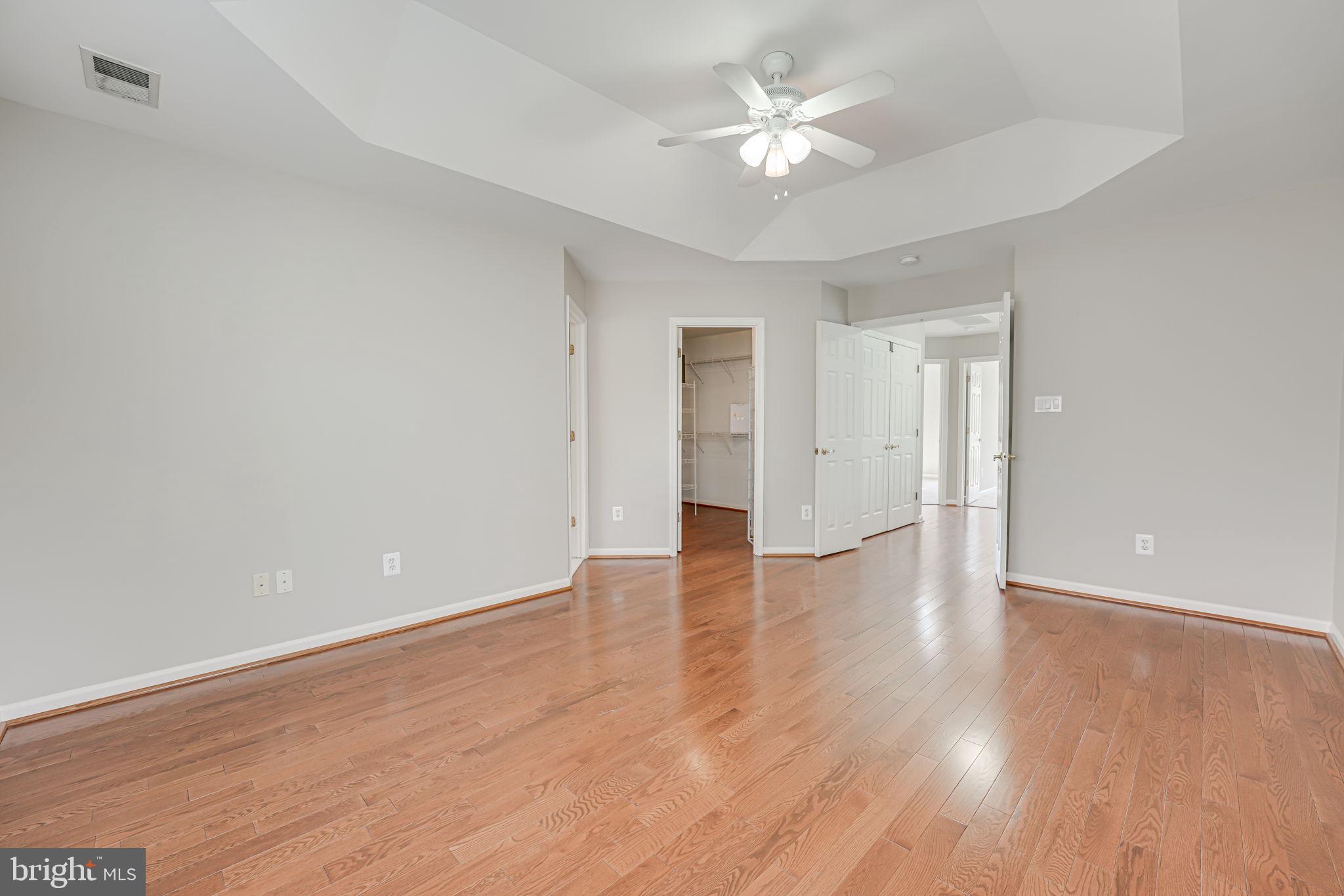 BROADLANDS - Residential