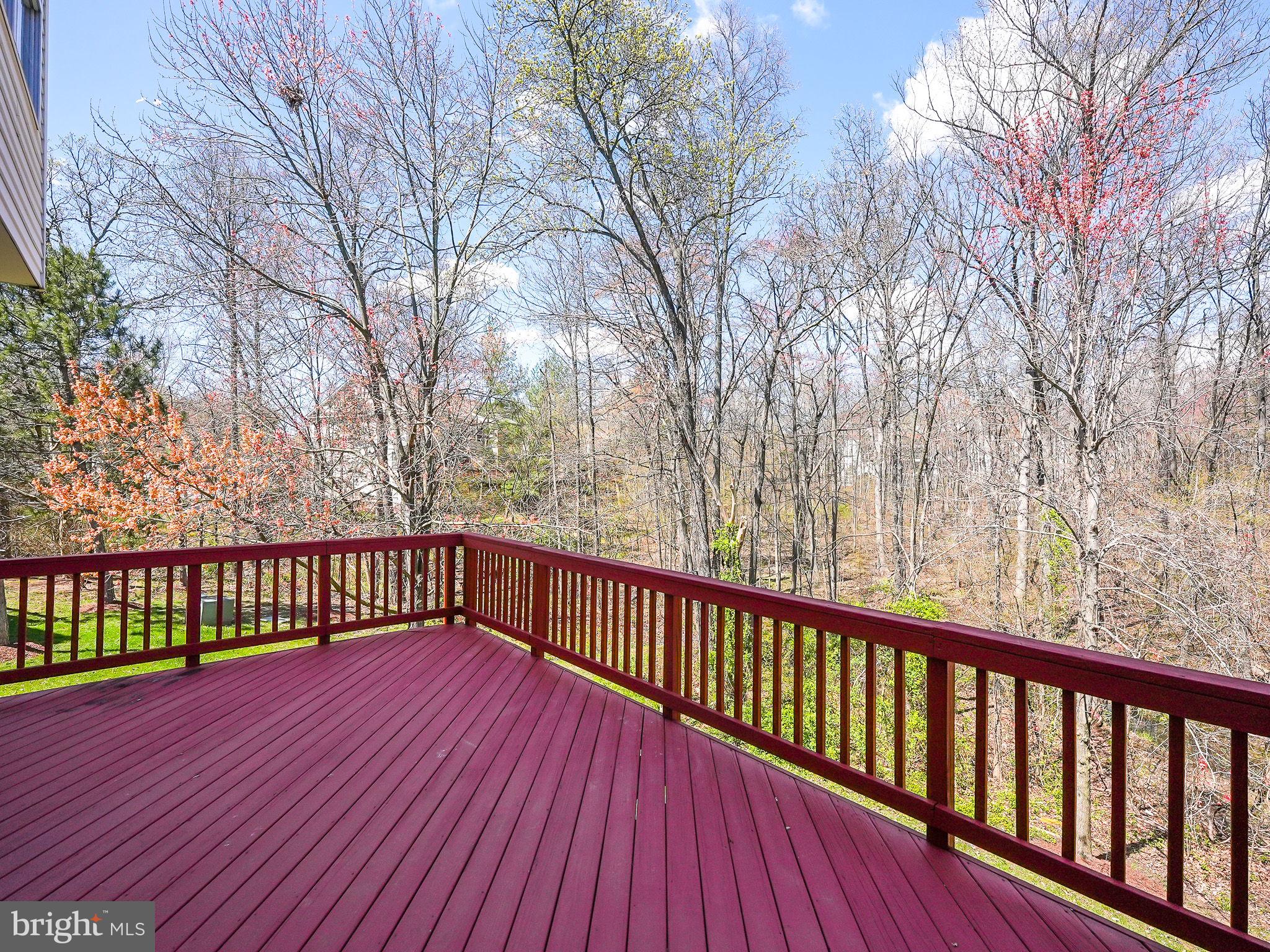 BROADLANDS - Residential