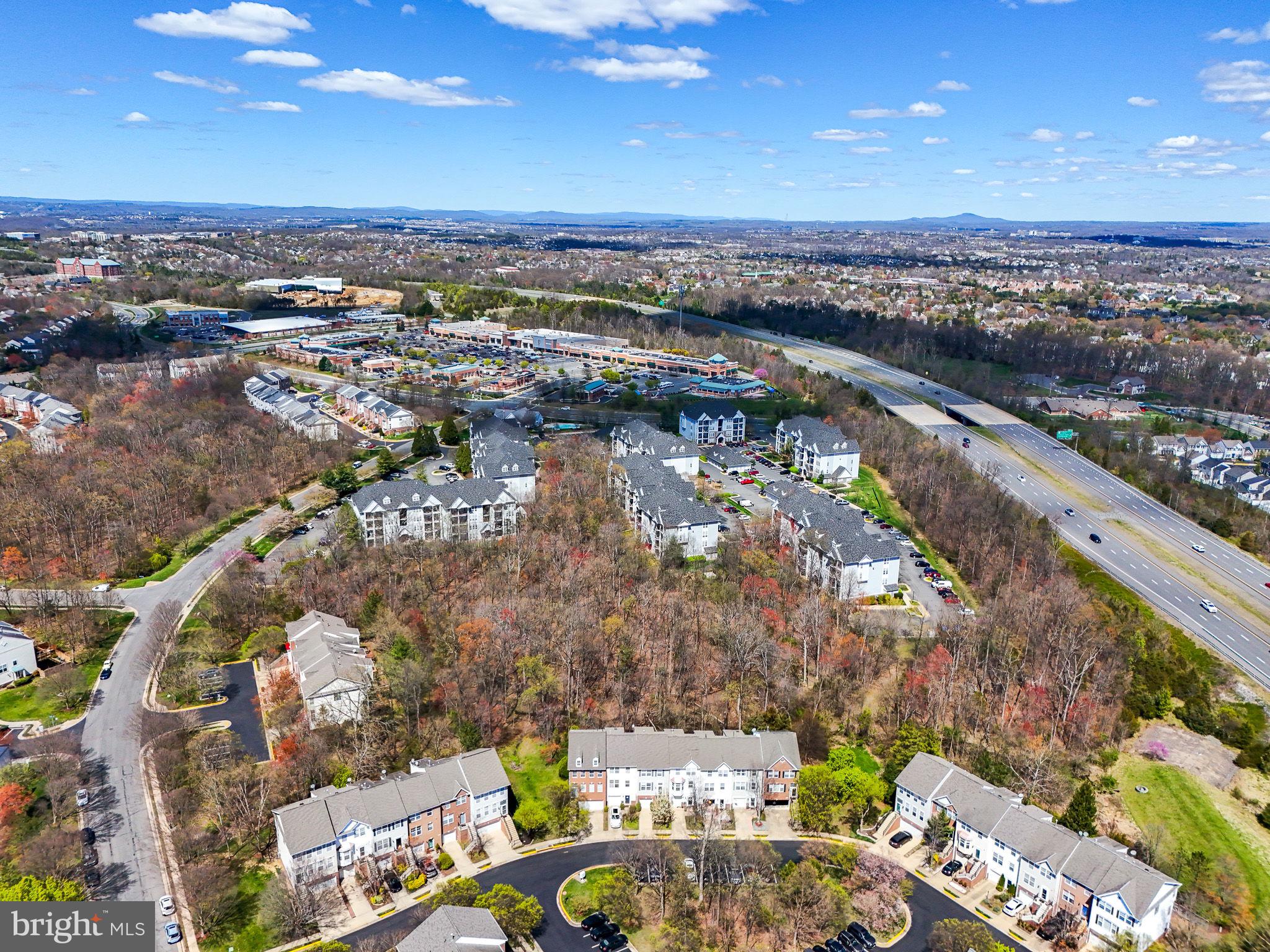 BROADLANDS - Residential