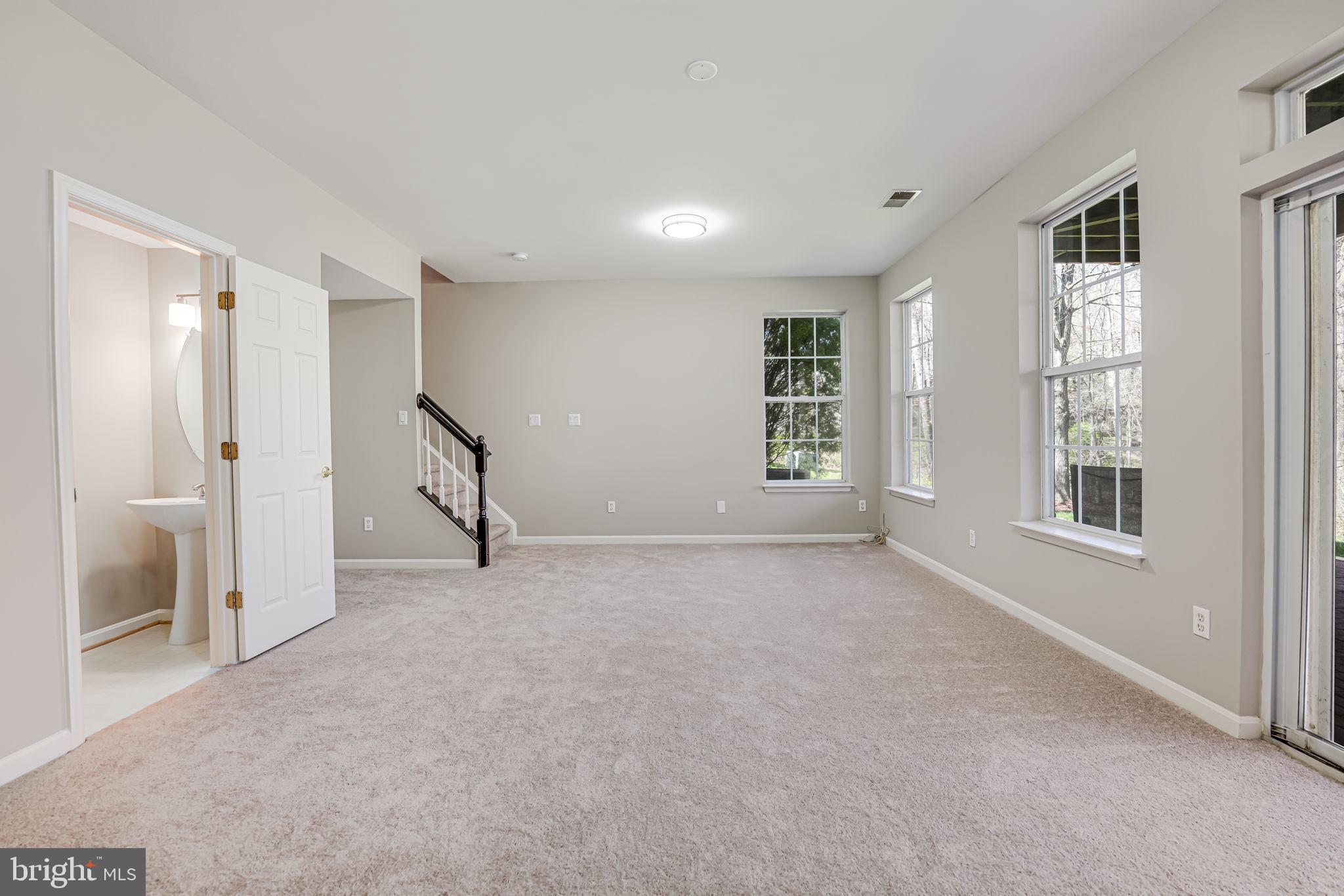 BROADLANDS - Residential