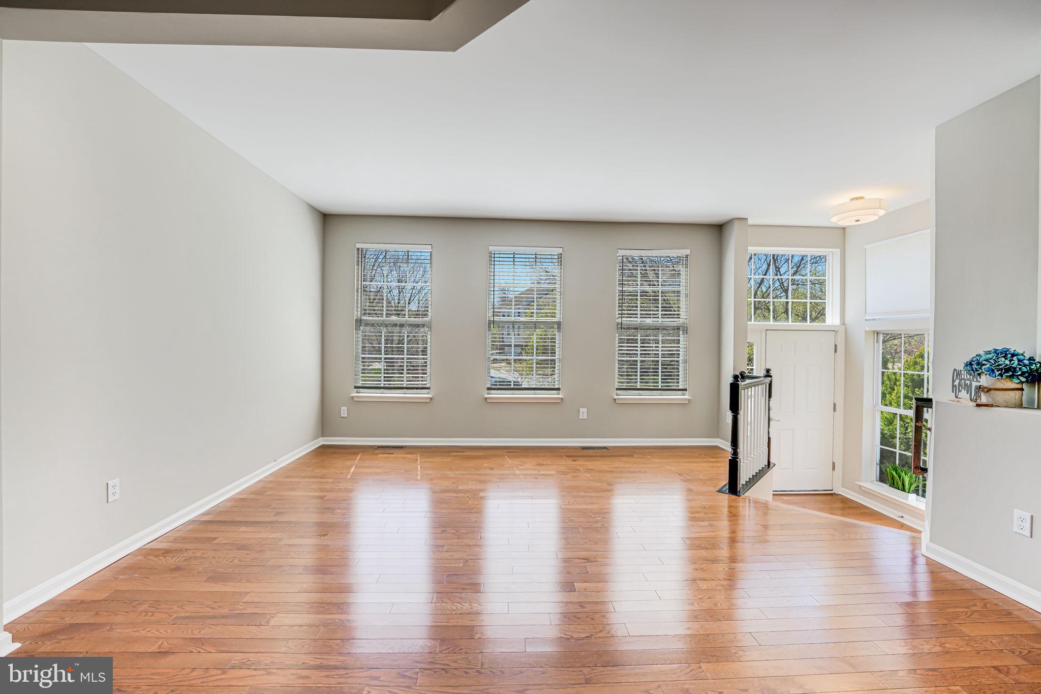 BROADLANDS - Residential