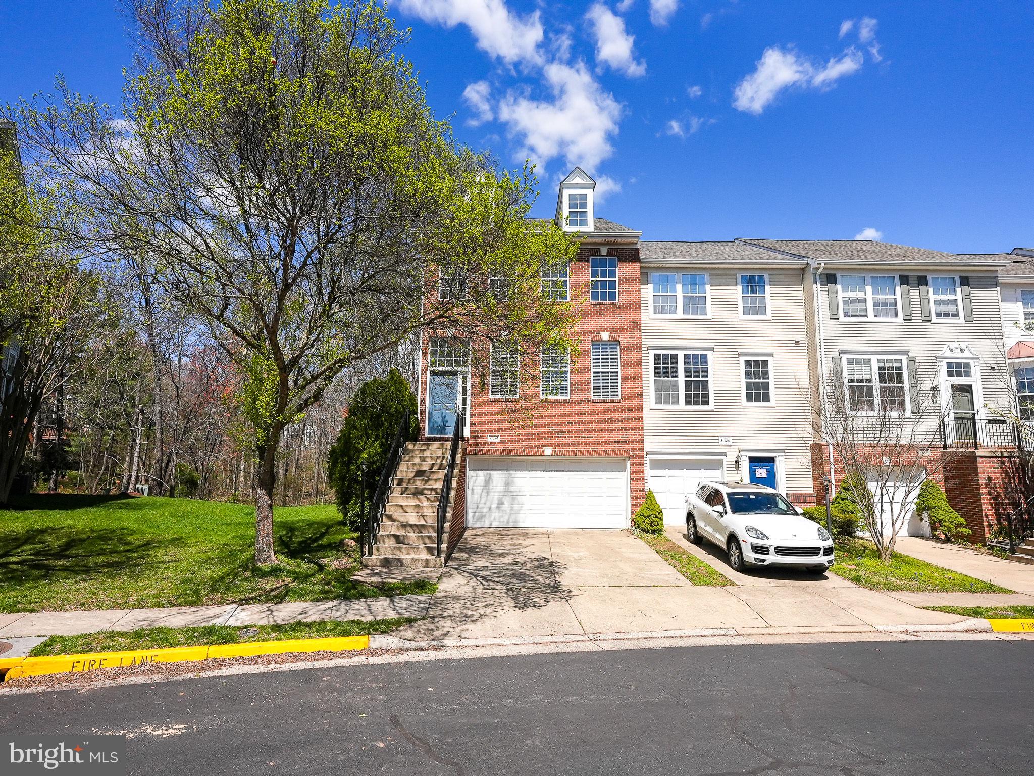 BROADLANDS - Residential