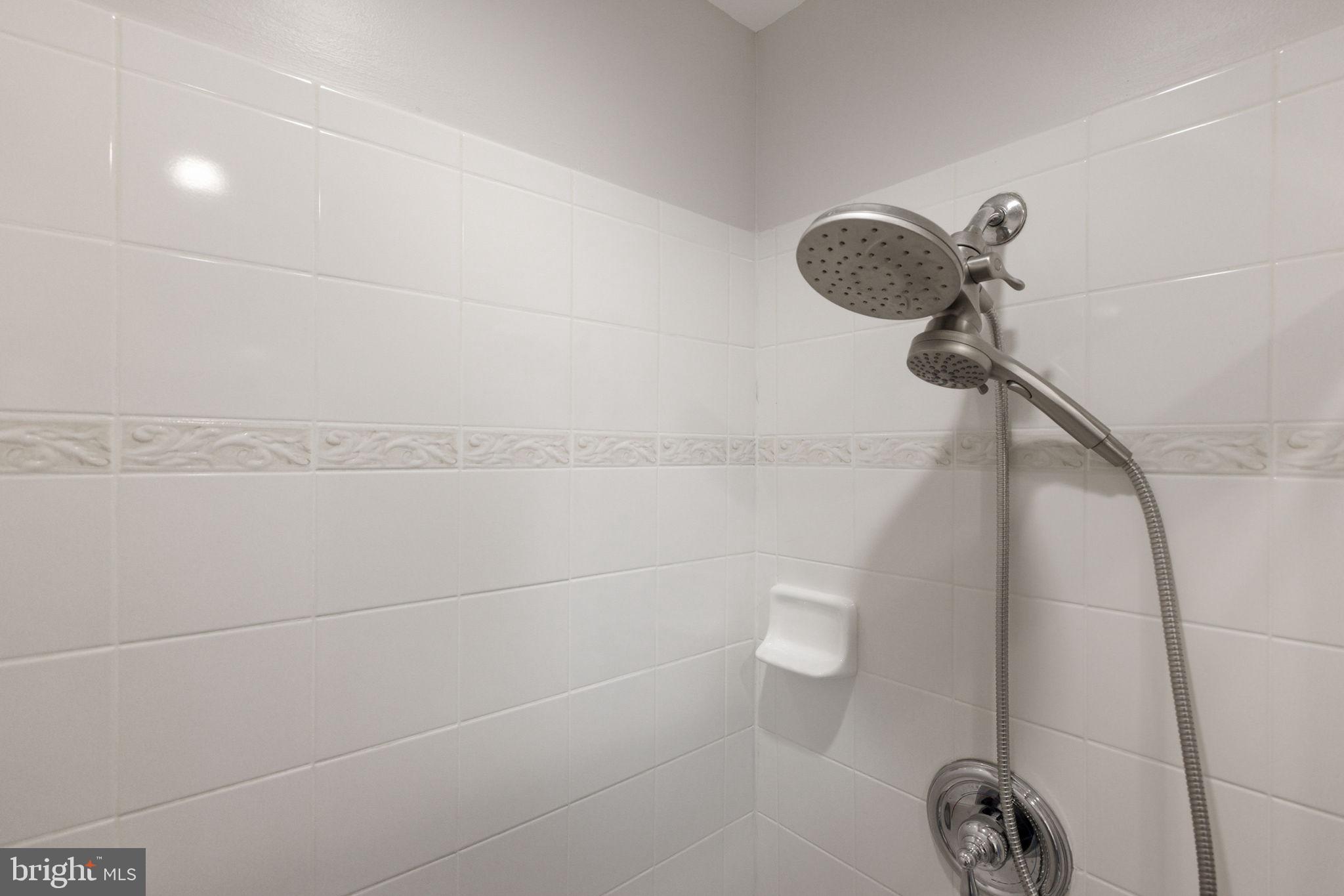 RESERVE AT TYSONS CORNER - Residential