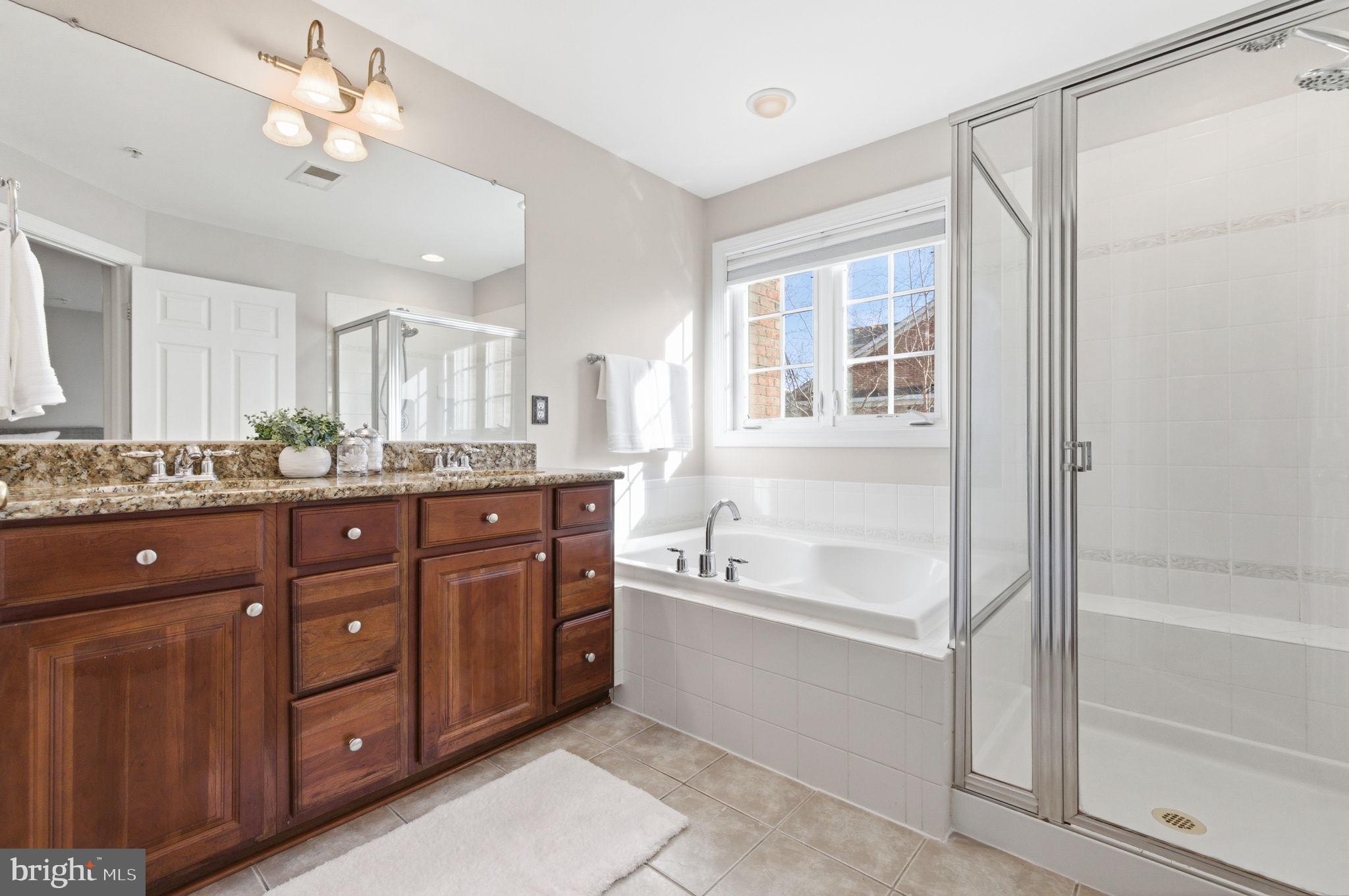 RESERVE AT TYSONS CORNER - Residential