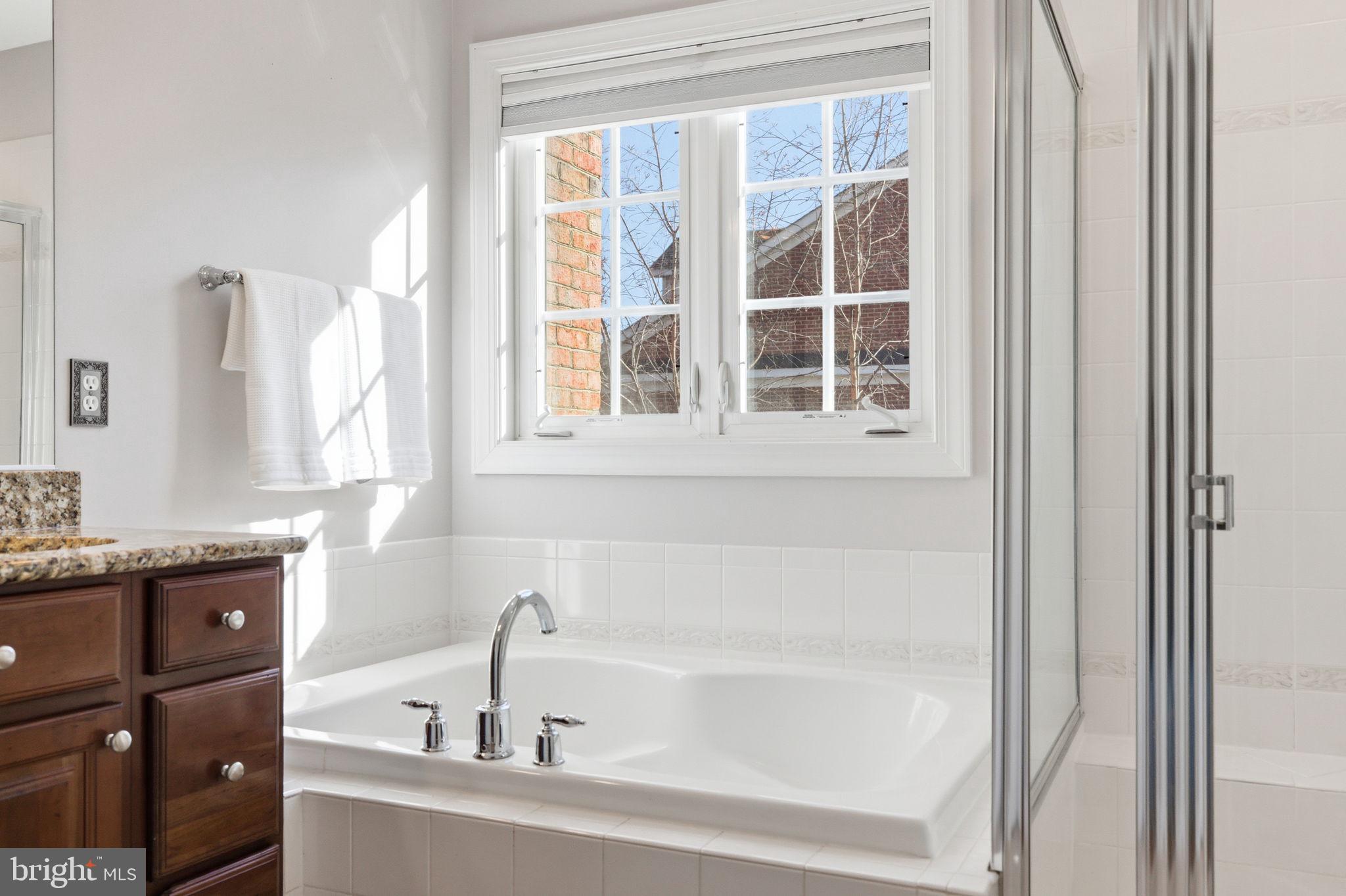 RESERVE AT TYSONS CORNER - Residential