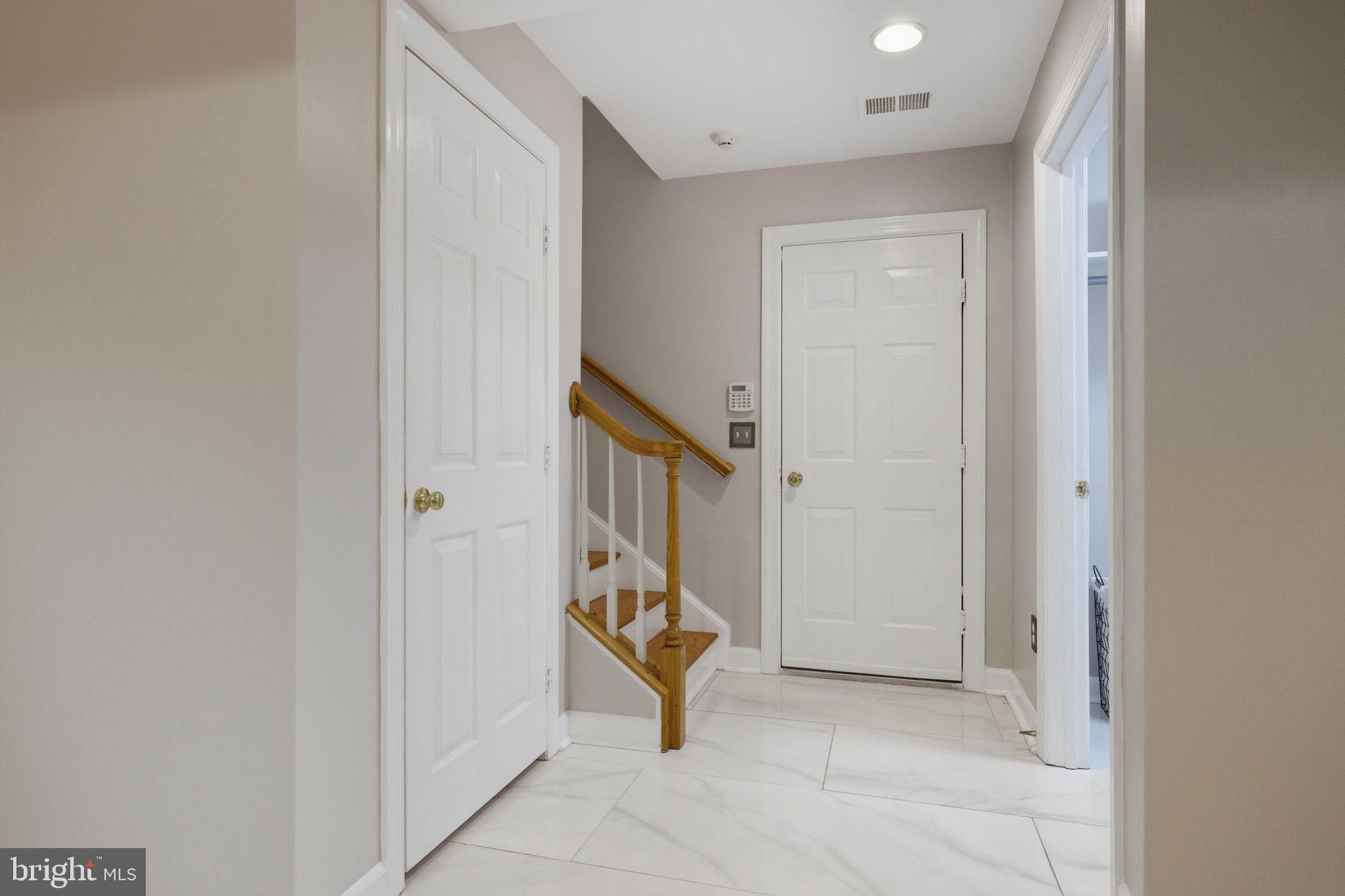 RESERVE AT TYSONS CORNER - Residential