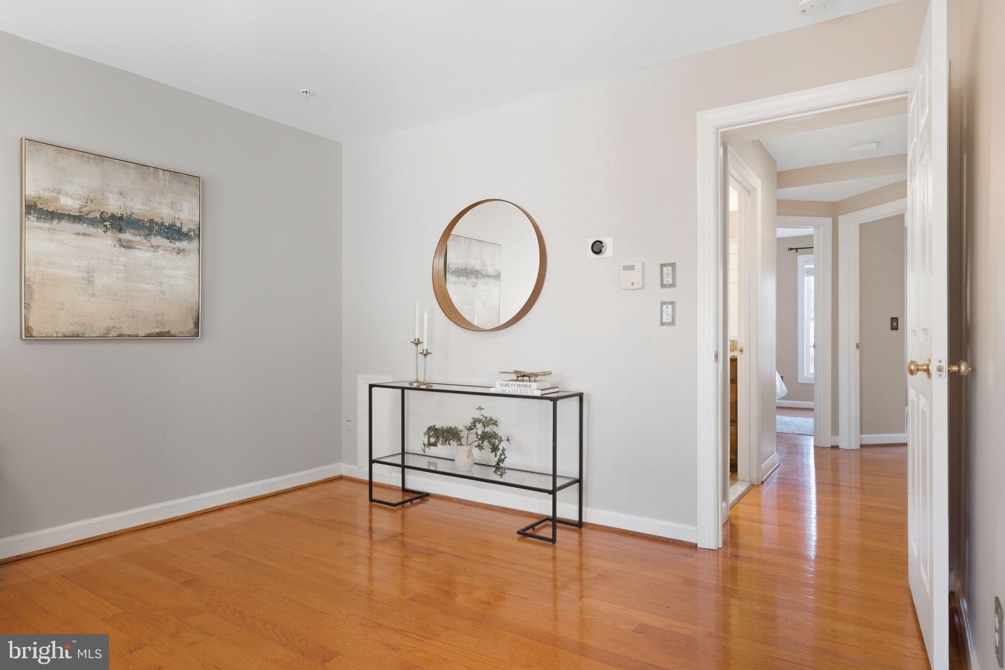 RESERVE AT TYSONS CORNER - Residential