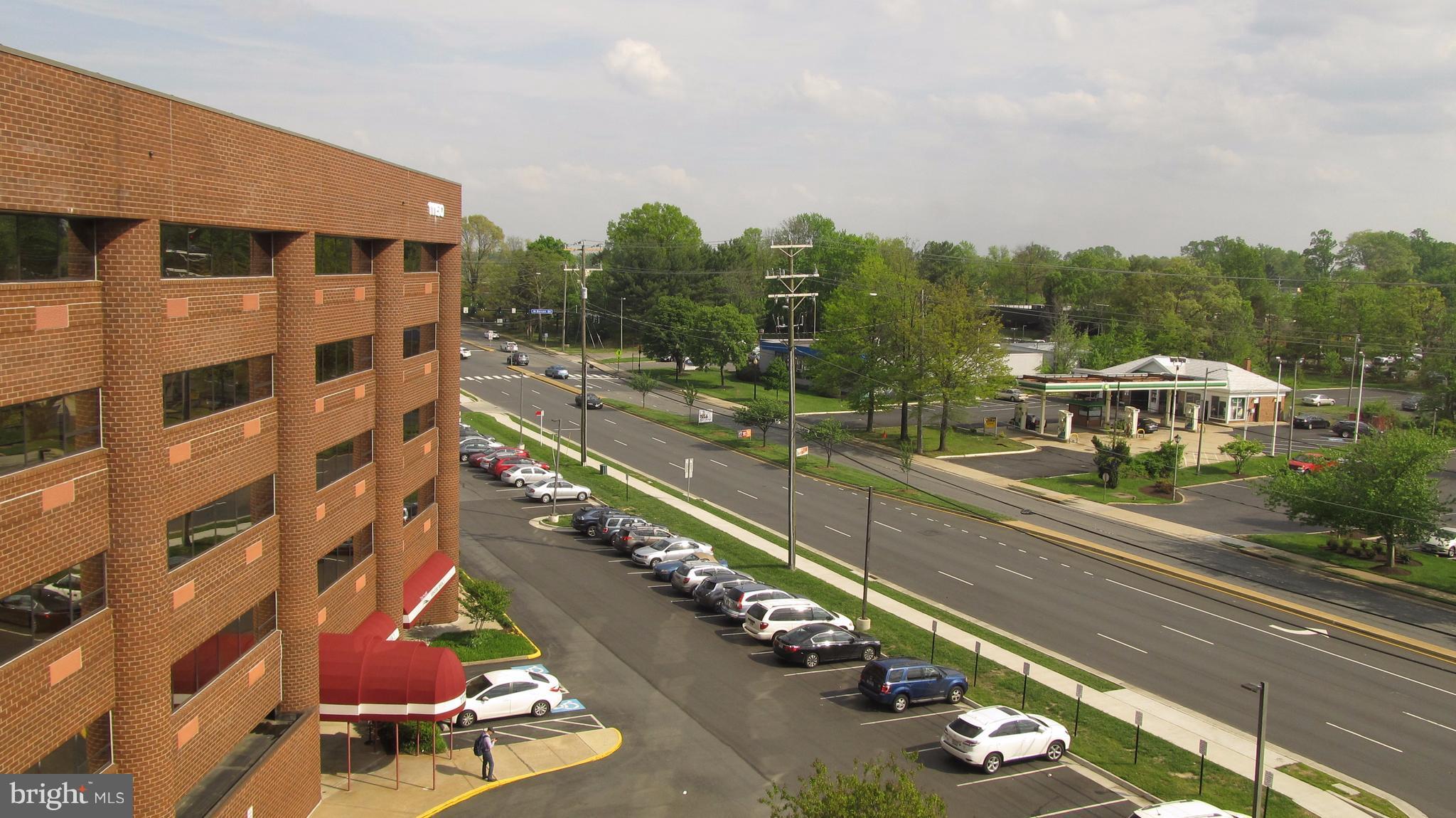 CITY OF FAIRFAX - Commercial Lease