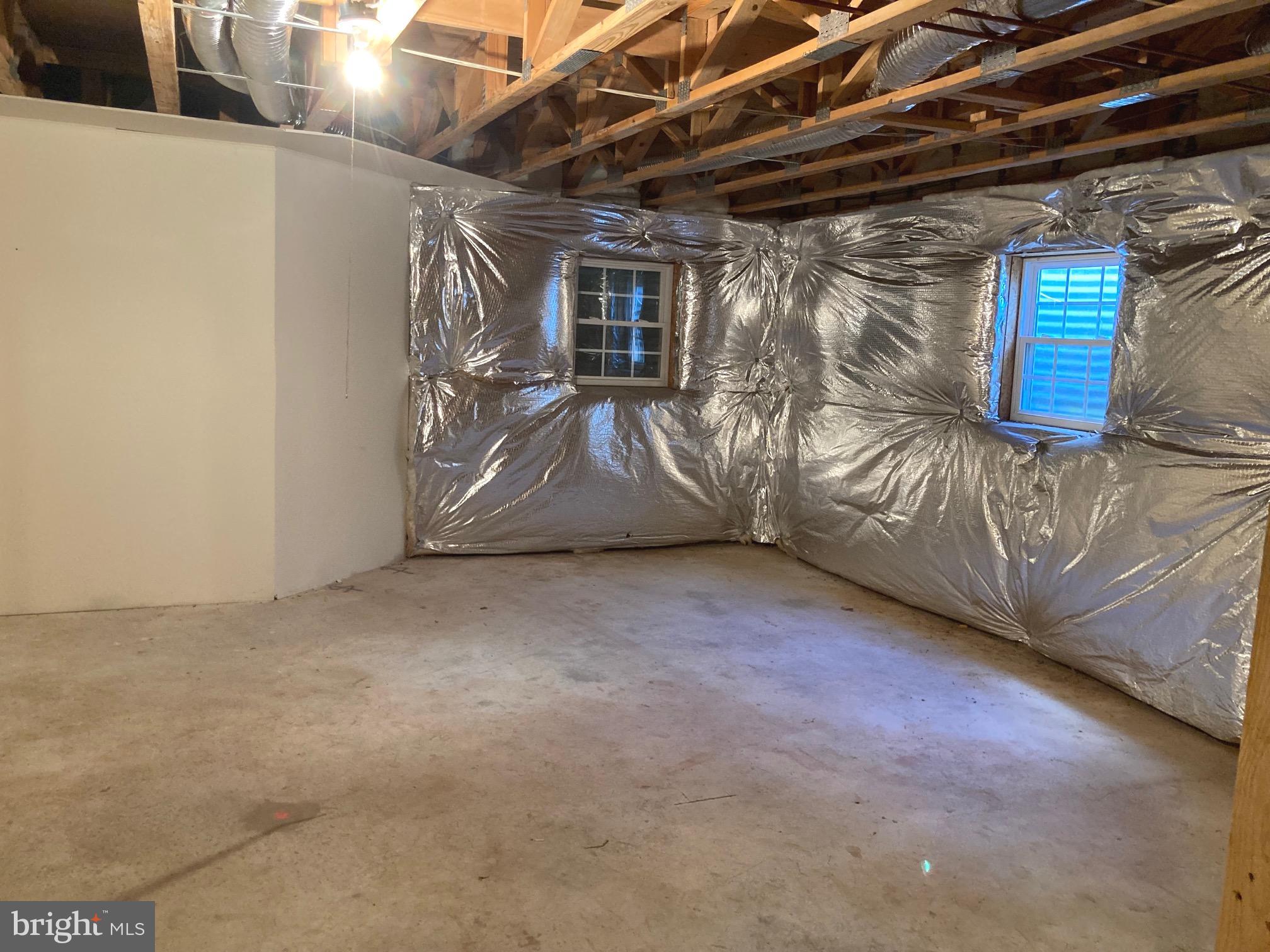 HERITAGE HUNT - Residential Lease