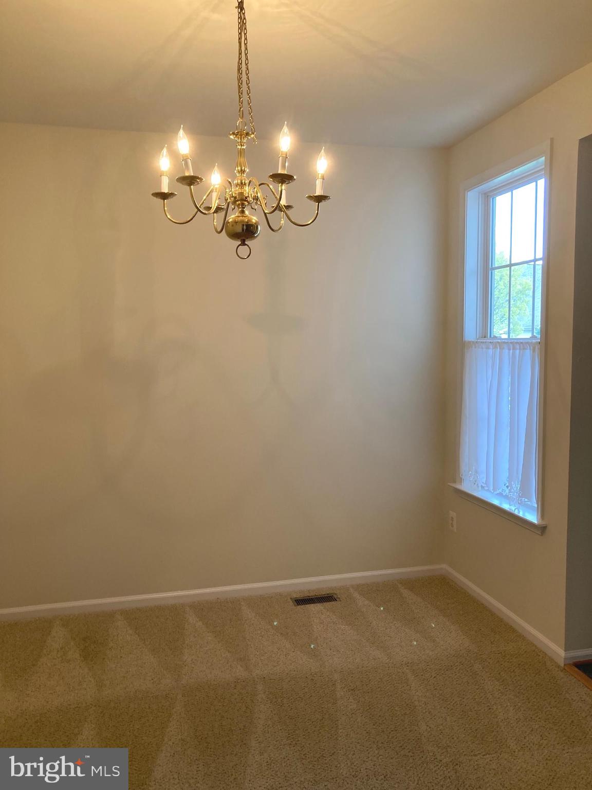 HERITAGE HUNT - Residential Lease