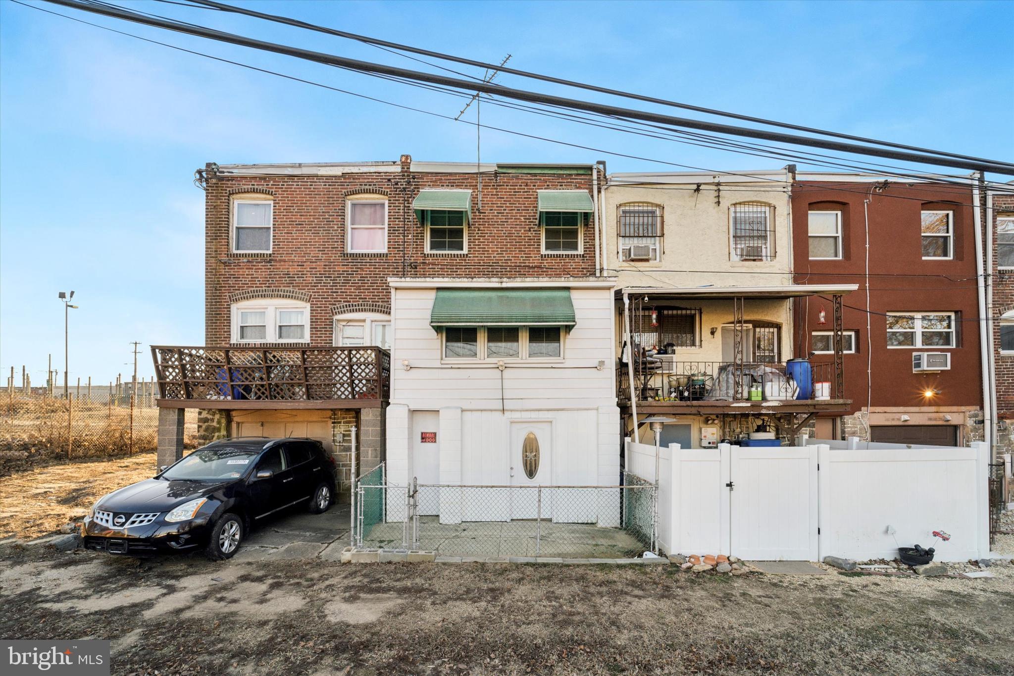 PHILADELPHIA (SOUTHWEST) - Residential