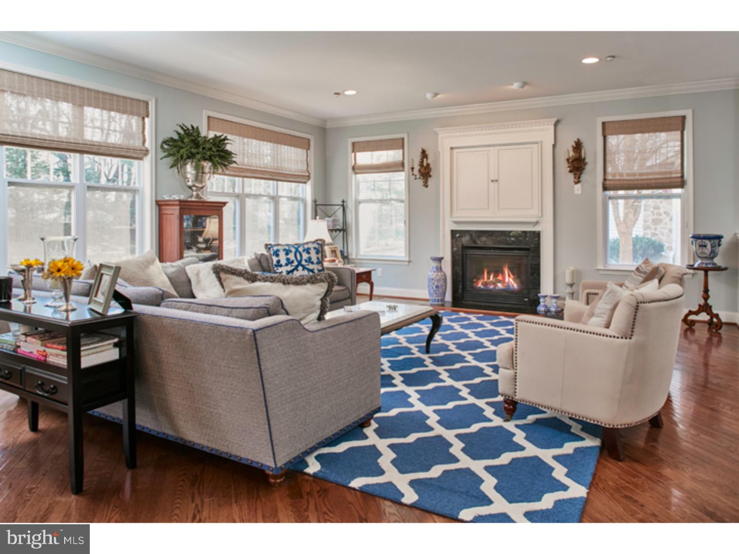 POTTERS POND - Residential