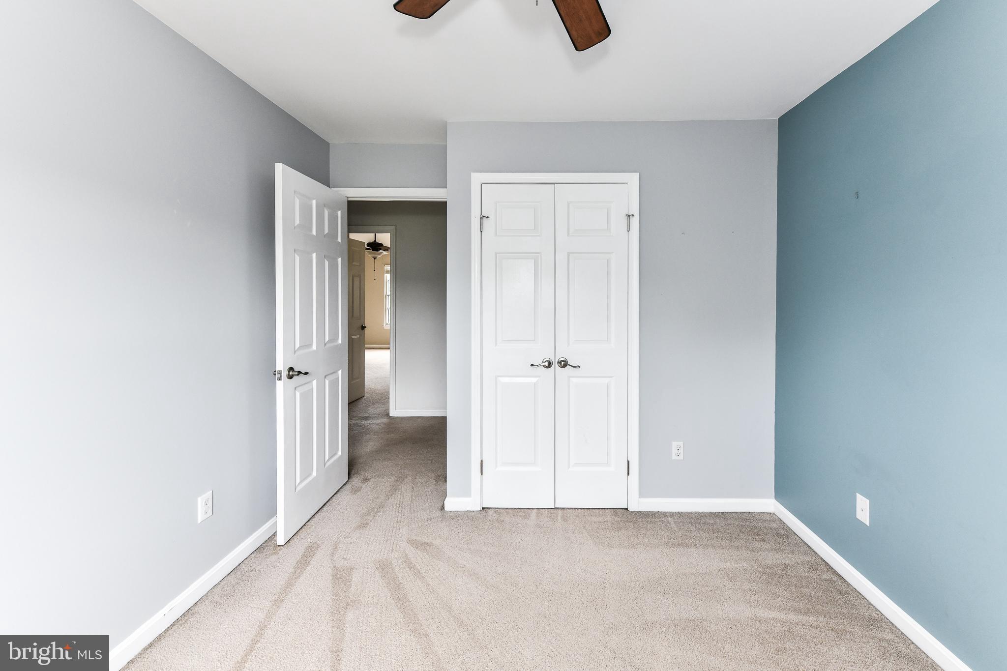 MIRROR RIDGE - Residential Lease