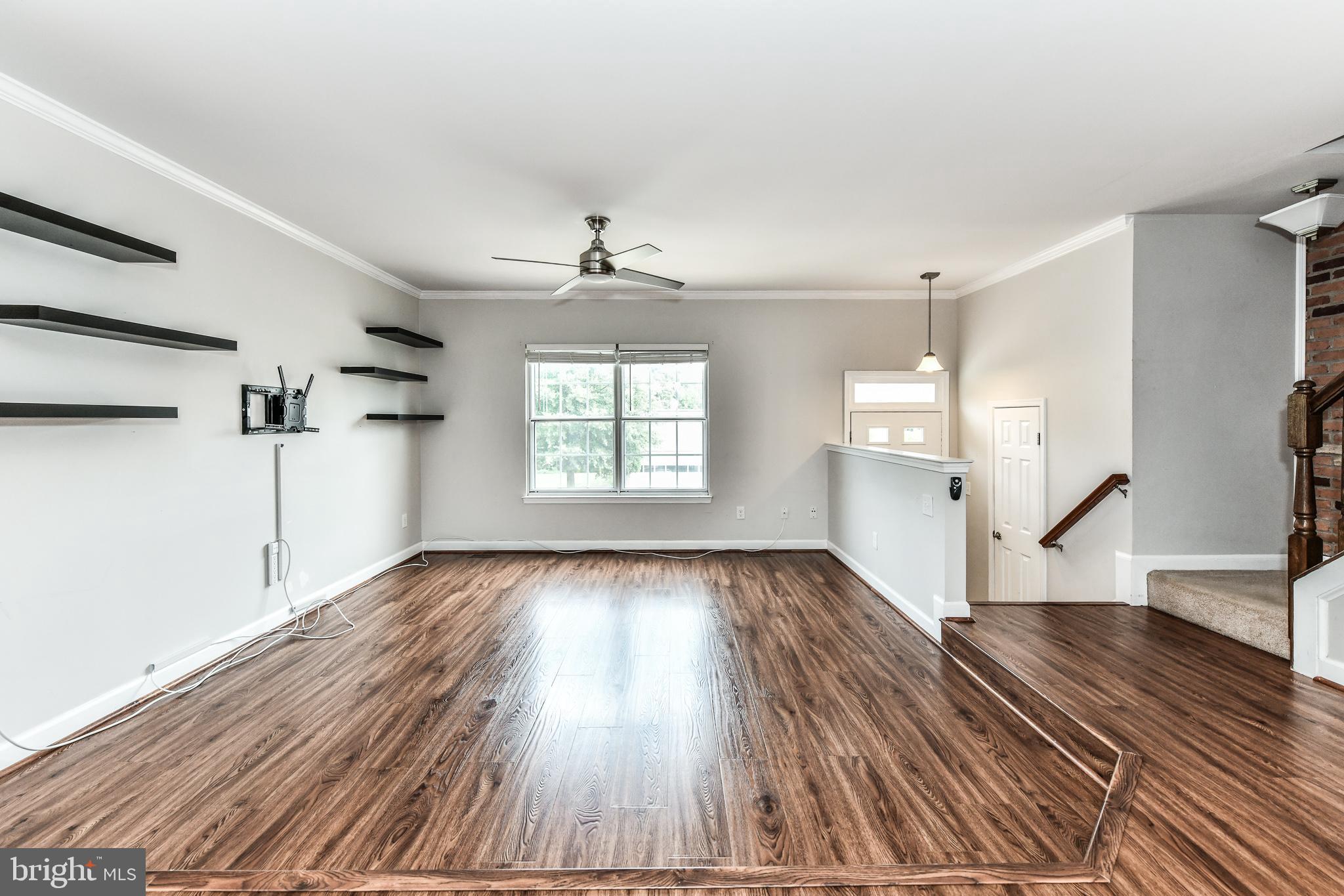 MIRROR RIDGE - Residential Lease