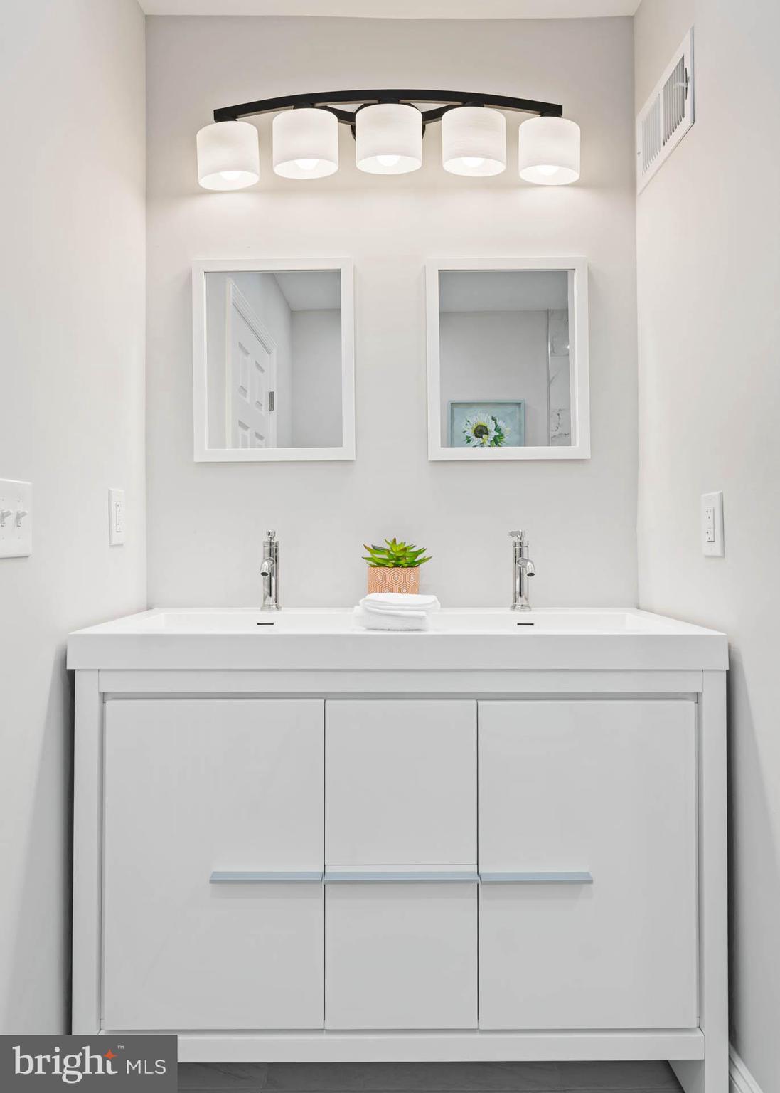 MT AIRY - Residential