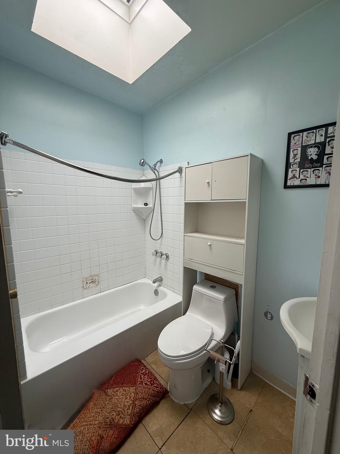 ELLWOOD PARK - Residential