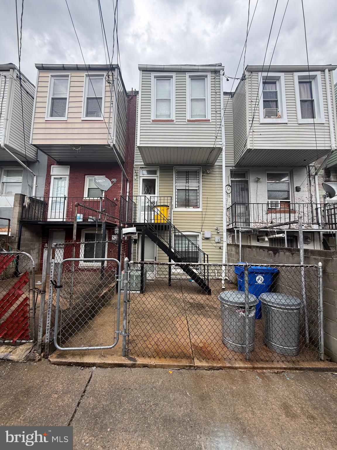 ELLWOOD PARK - Residential