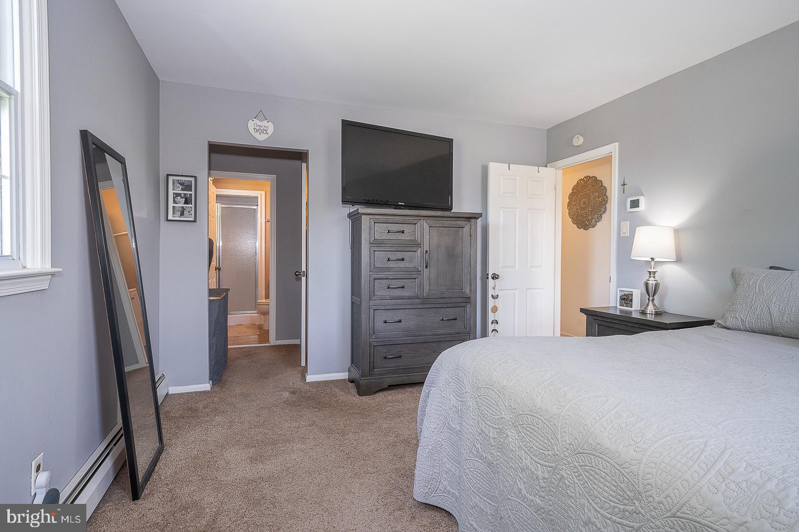 HIDDEN VALLEY - Residential