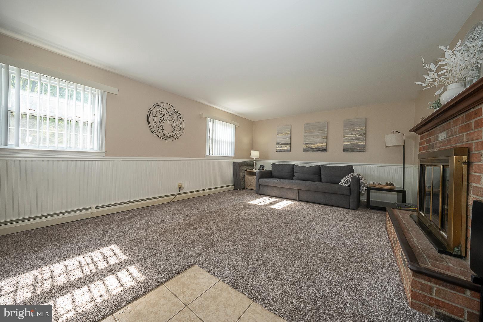 HIDDEN VALLEY - Residential