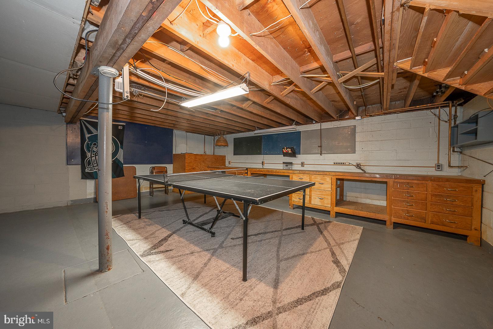 HIDDEN VALLEY - Residential