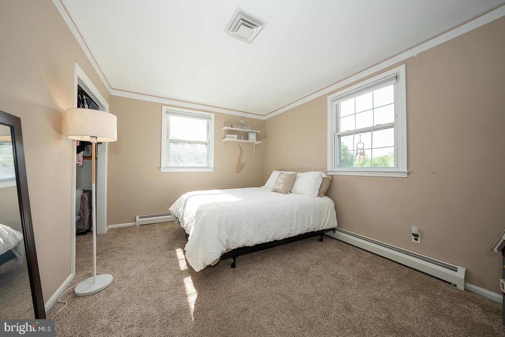 HIDDEN VALLEY - Residential