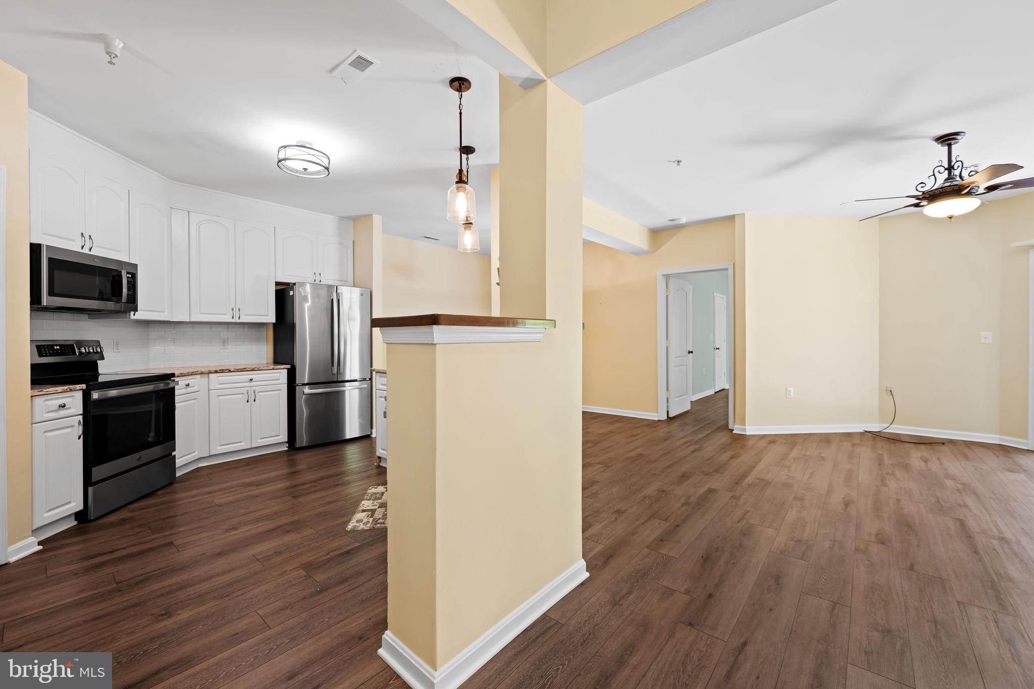 HIGH VIEW AT HUNT VALLEY - Residential