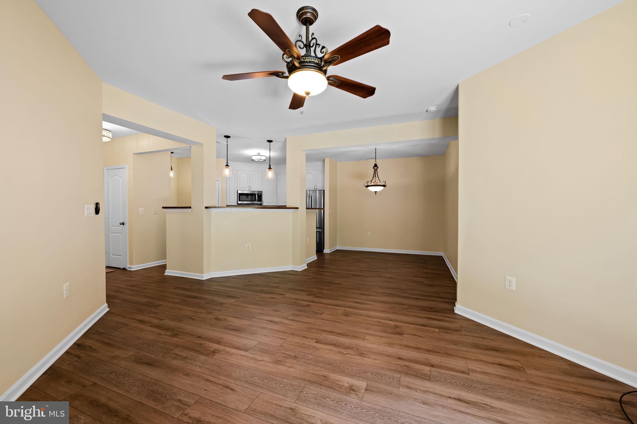 HIGH VIEW AT HUNT VALLEY - Residential