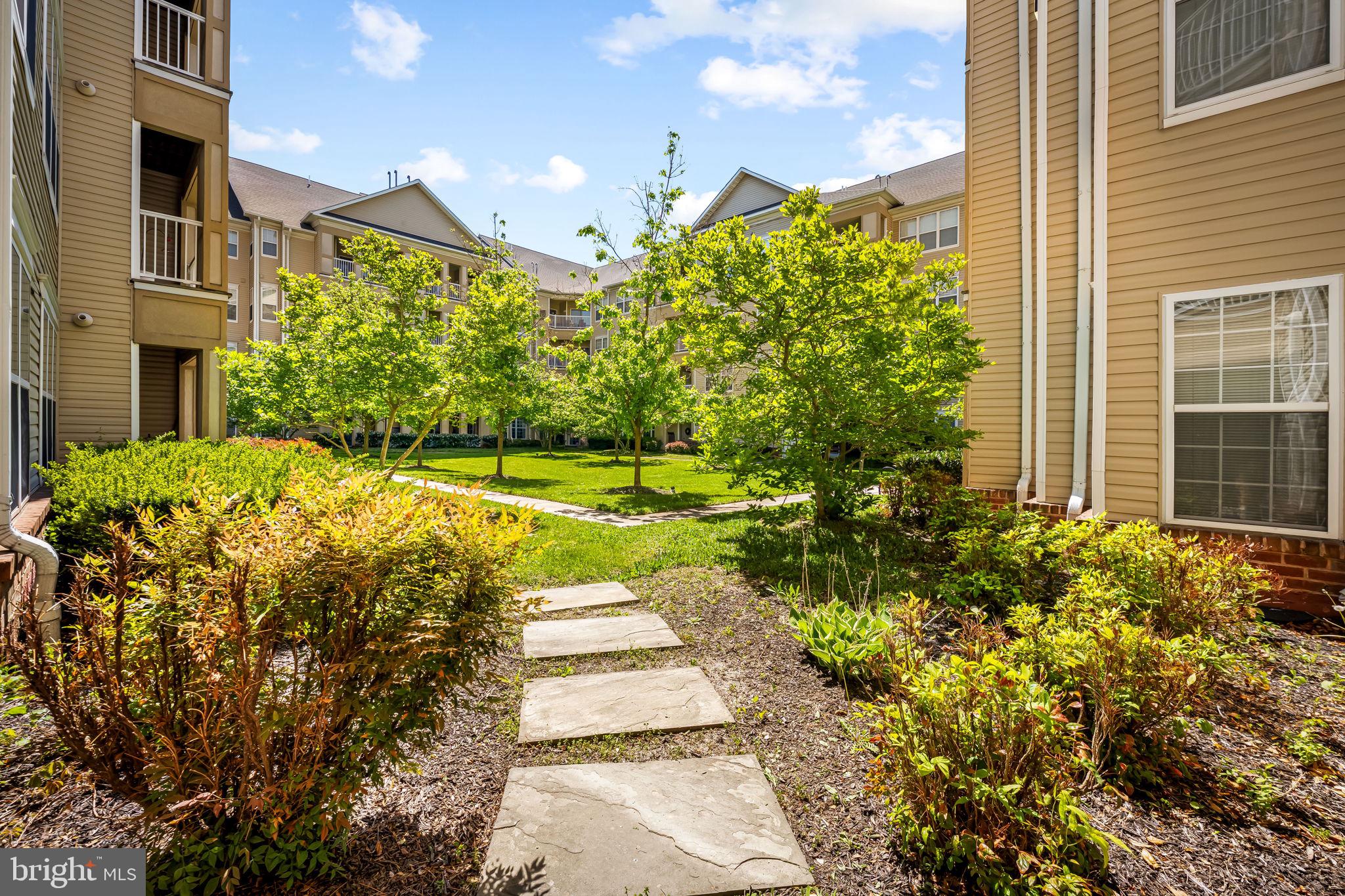 HIGH VIEW AT HUNT VALLEY - Residential
