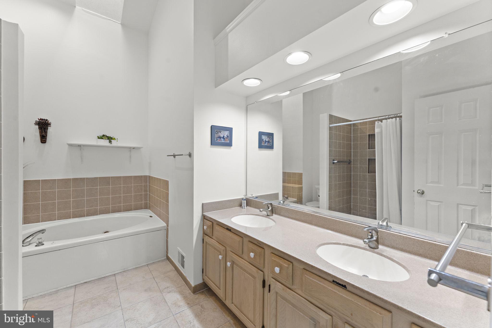 GLEN HAVEN - Residential