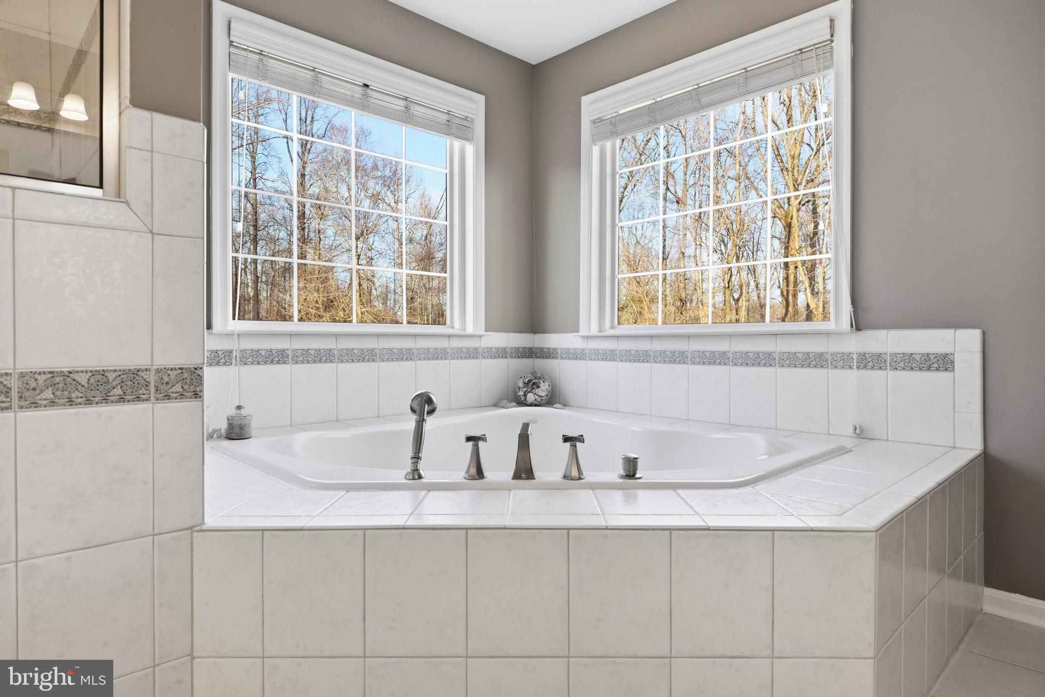 QUEENSBERRY - Residential