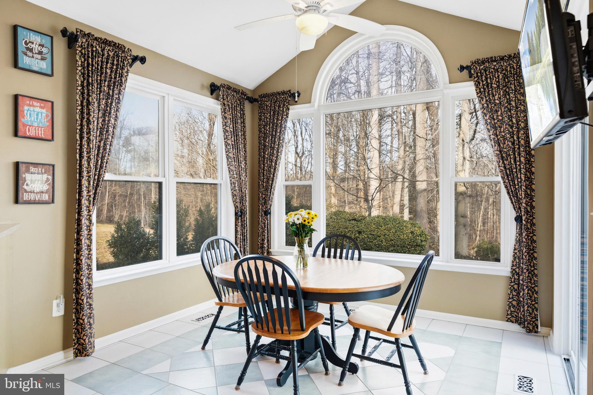 QUEENSBERRY - Residential