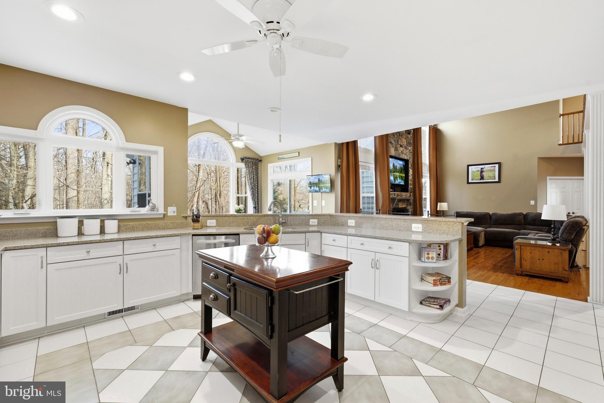 QUEENSBERRY - Residential