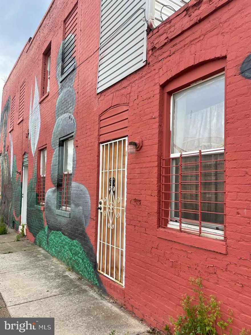 This large corner house is waiting for the Savvy investor or the first time buyer. house needs some TLC, however great location near Railroad Museum, Shops, University of Maryland Medical School, highways and public transportation. You can add this to your rental portfolio and you can purchase it as a package with 1304 McHenry.