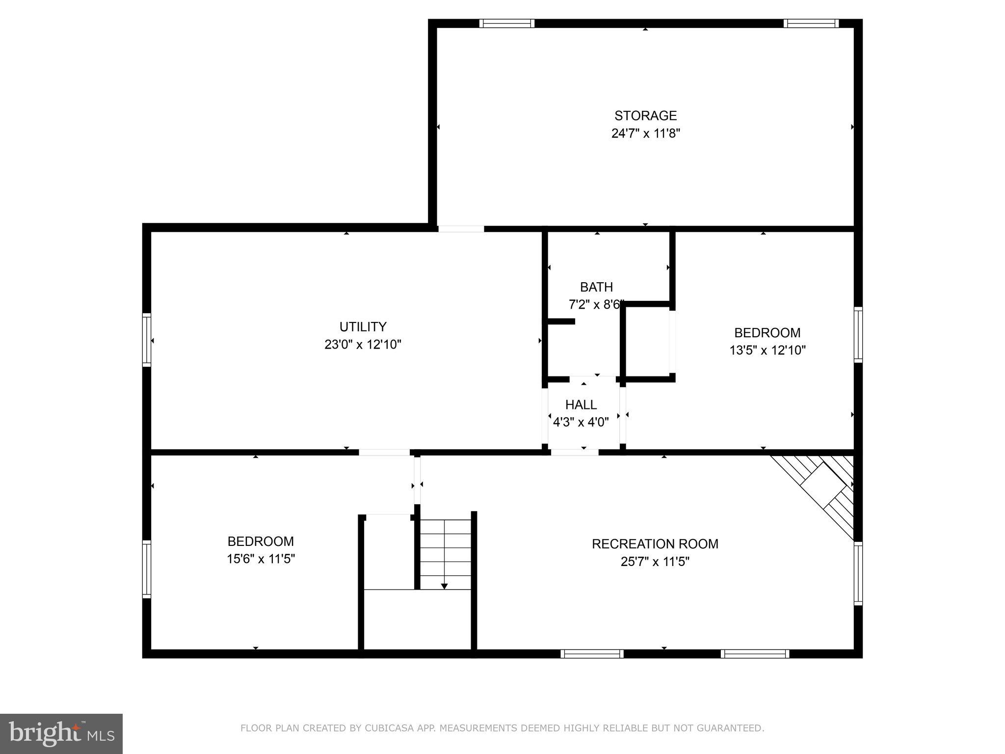 COUNTRY CLUB MANOR - Residential