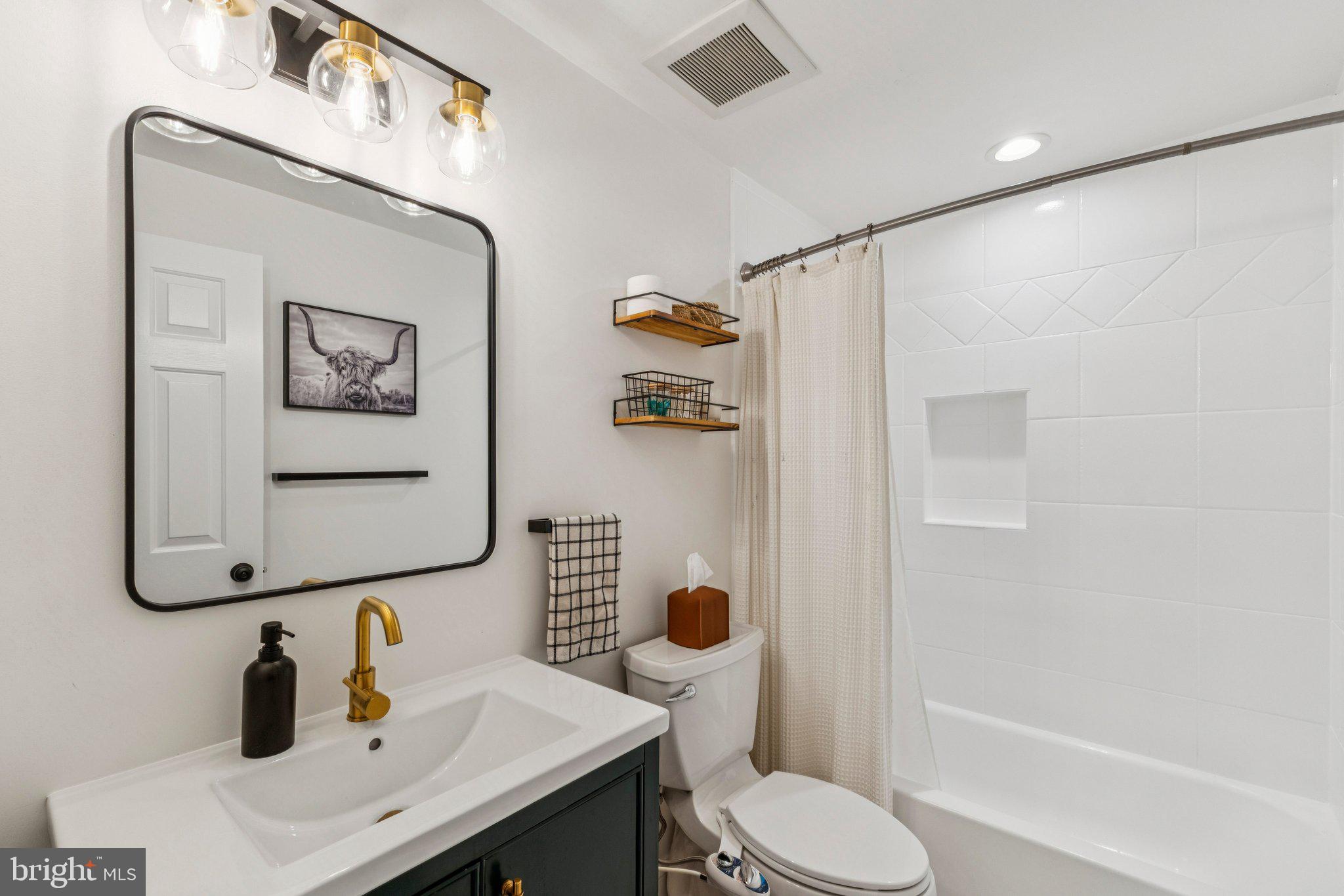 NORWOOD ESTATES - Residential