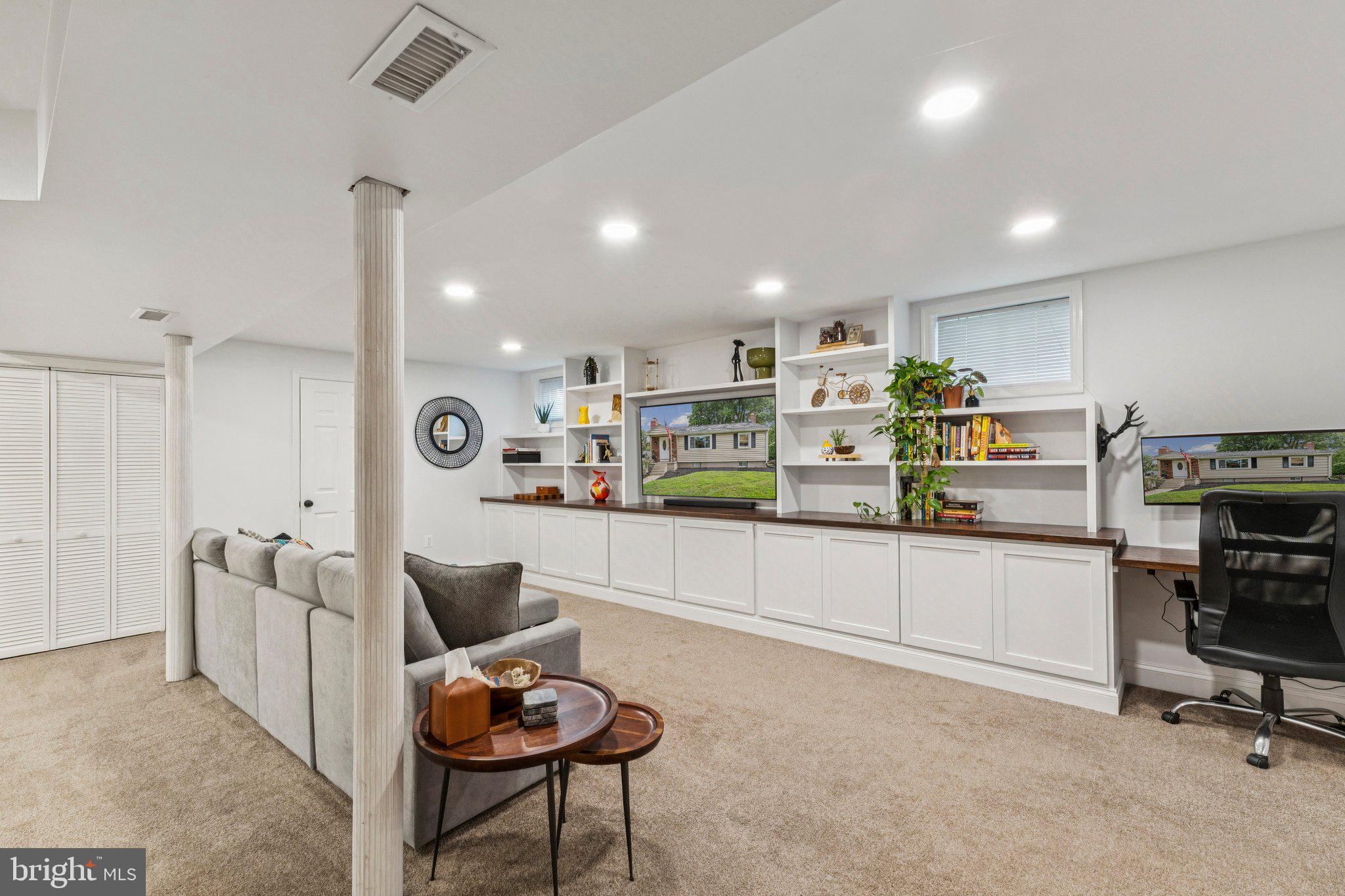 NORWOOD ESTATES - Residential