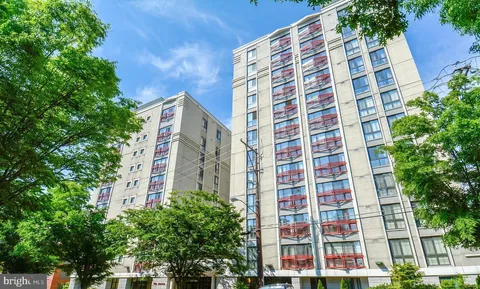 7915 Eastern Avenue Unit 607, Silver Spring, MD MLS: MDMC2174272