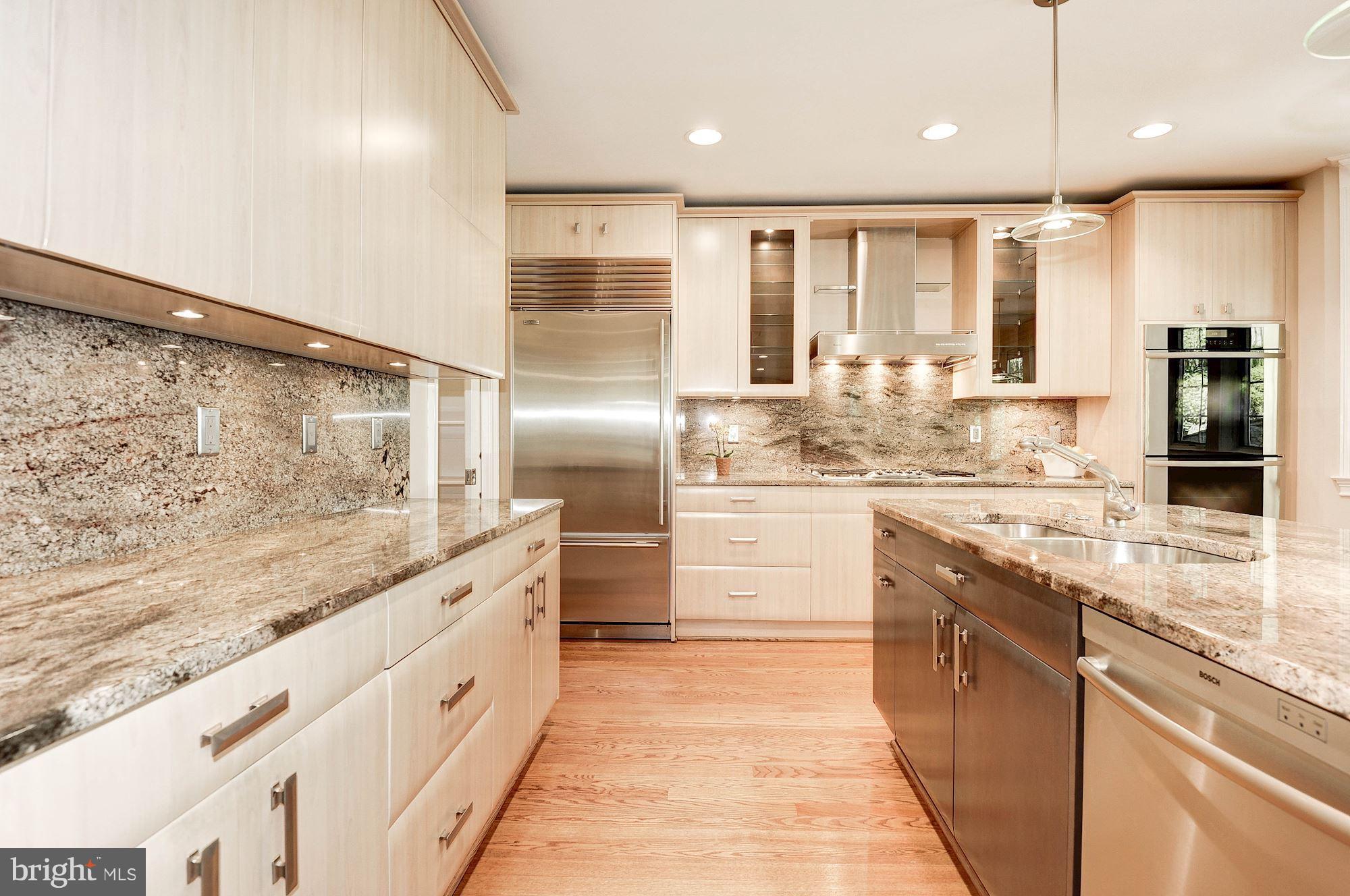 ROLLINGWOOD - Residential