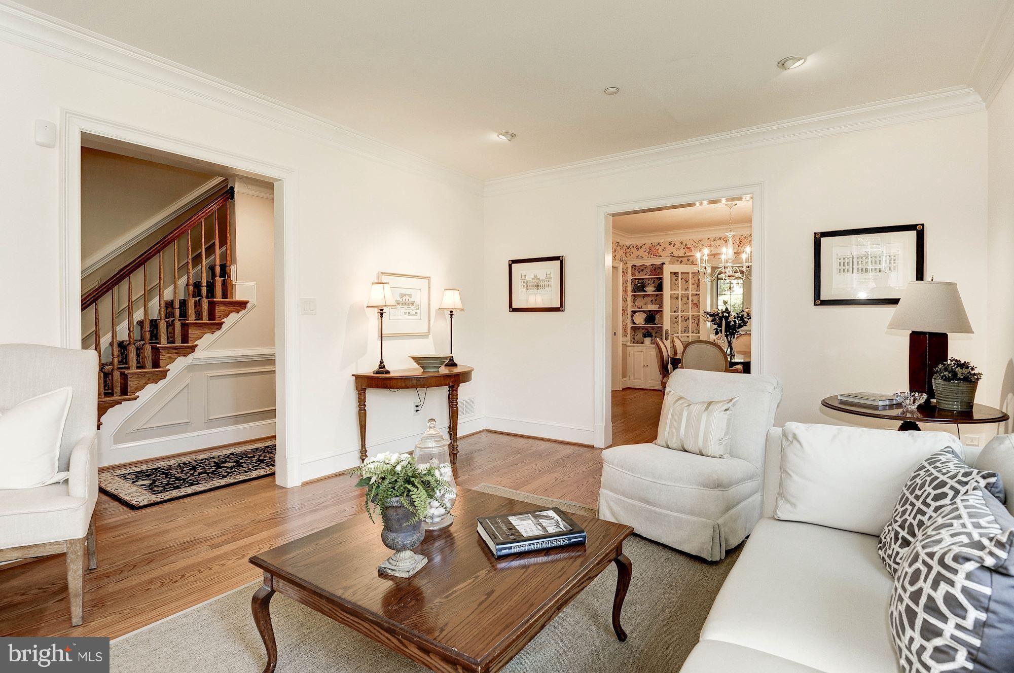 ROLLINGWOOD - Residential