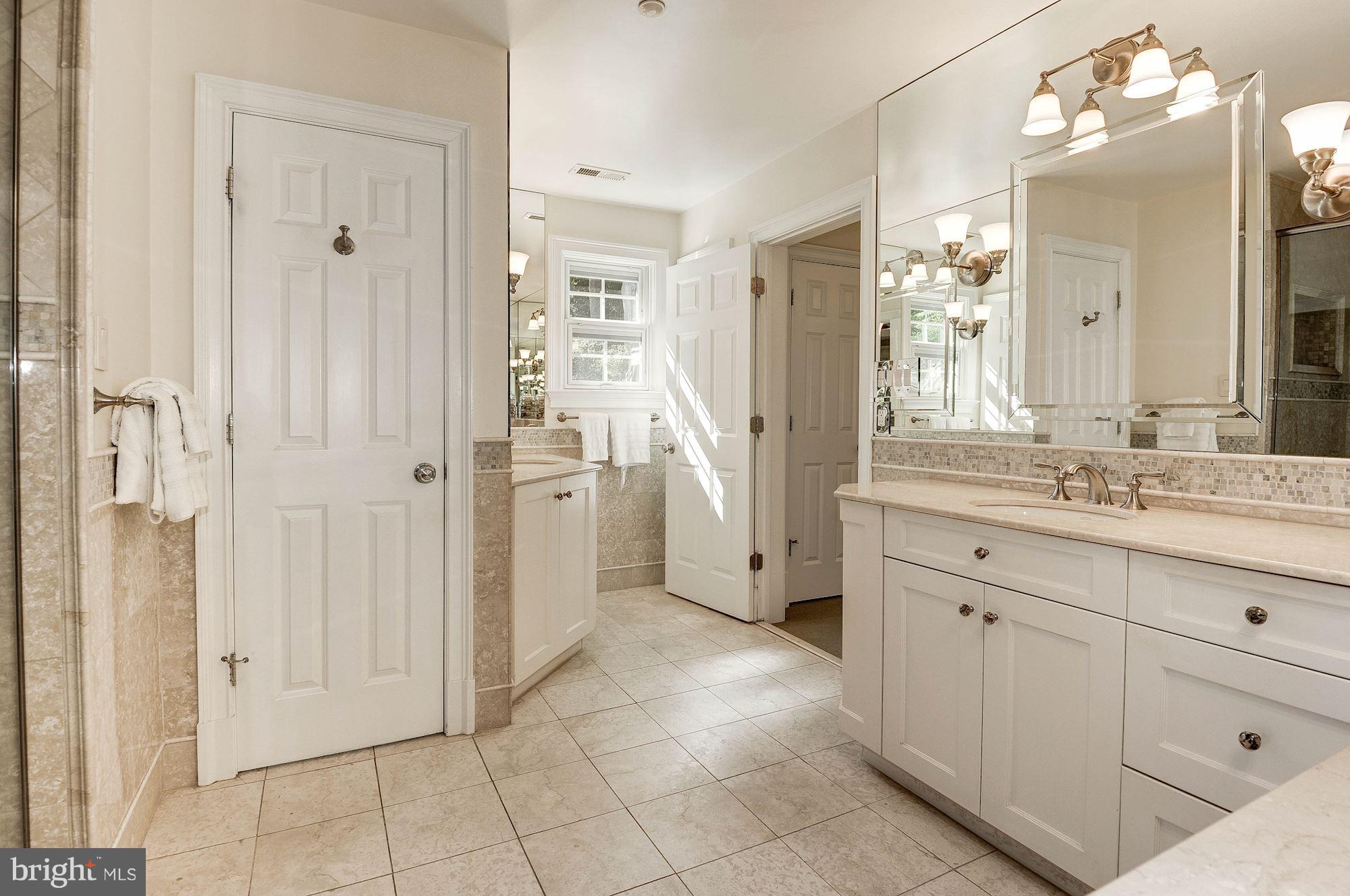 ROLLINGWOOD - Residential