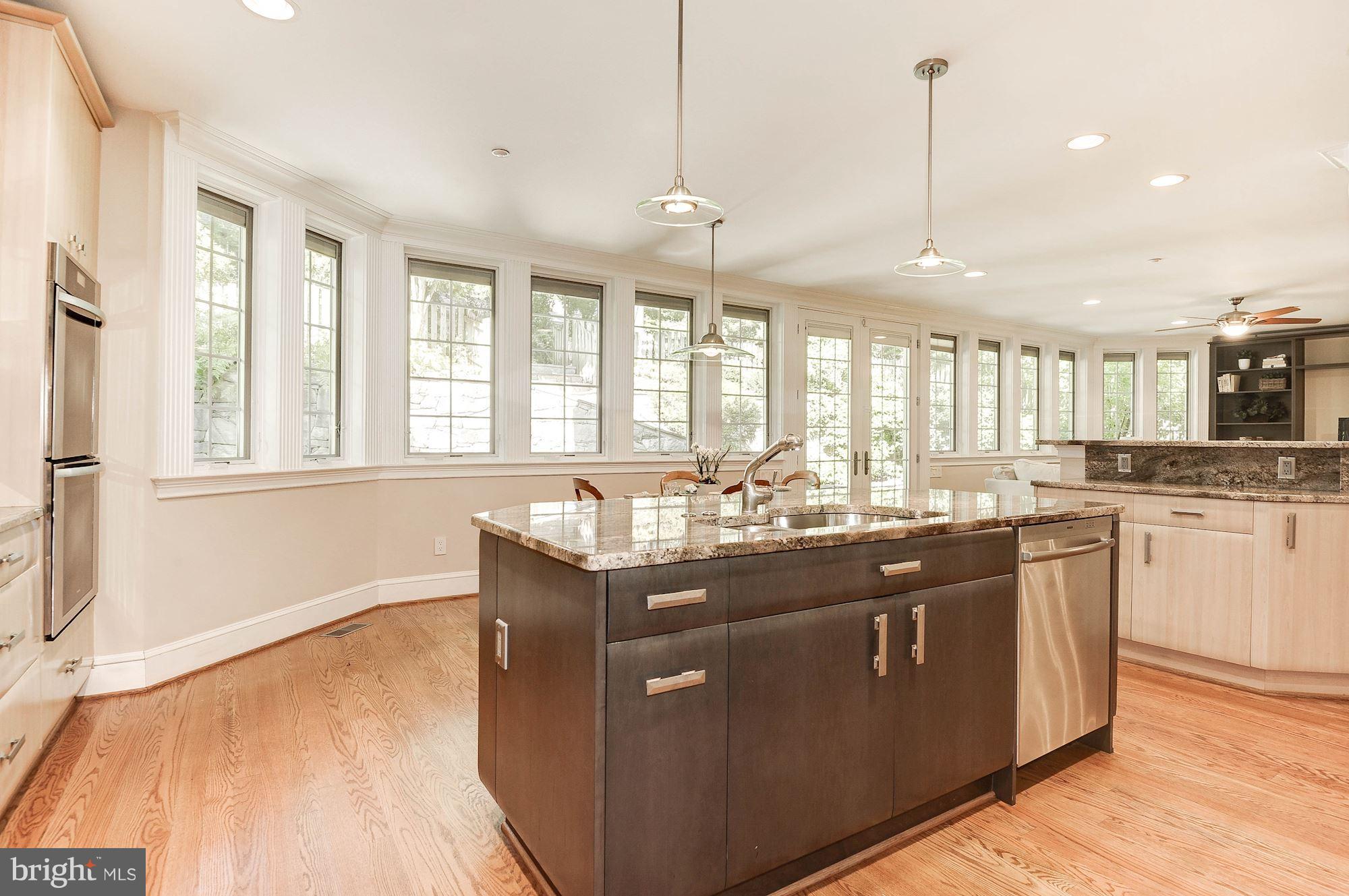 ROLLINGWOOD - Residential