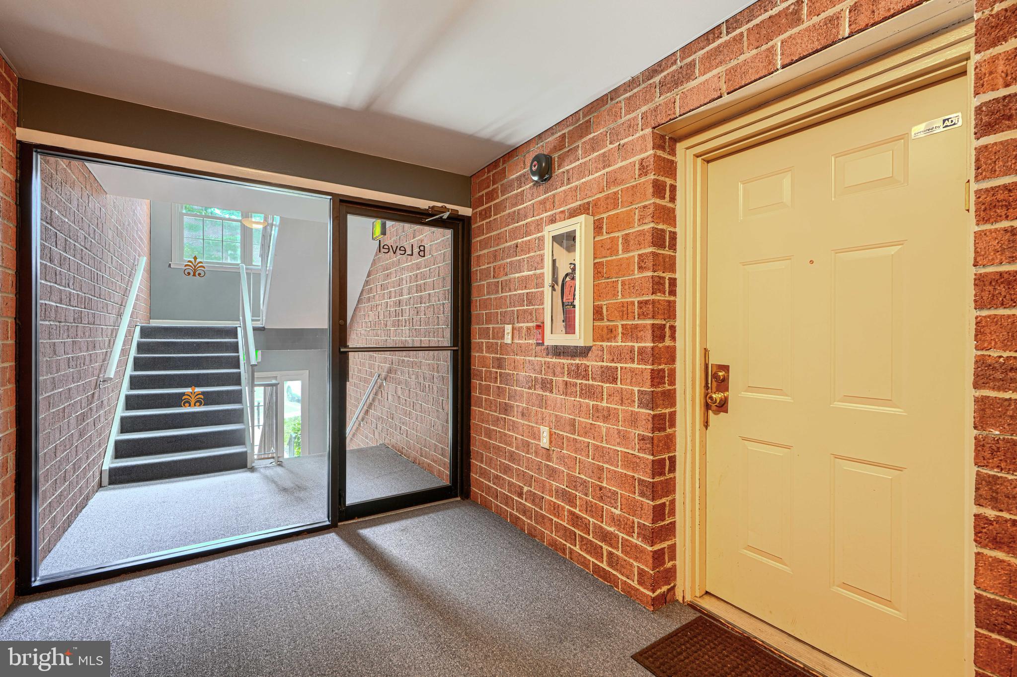 3 PIPE HILL COURT B 3B