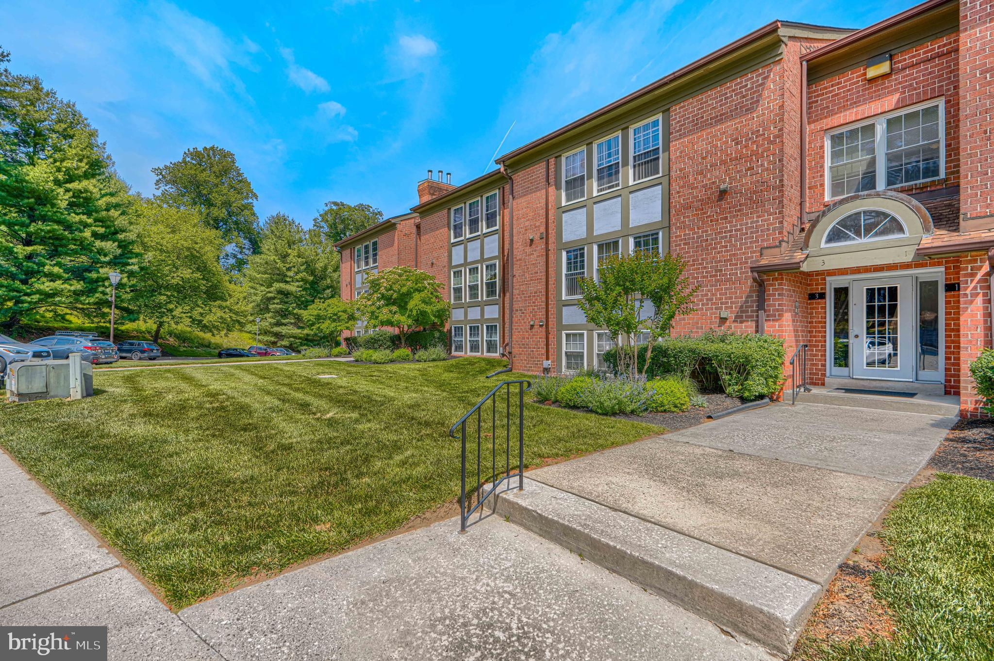 3 PIPE HILL COURT B 3B