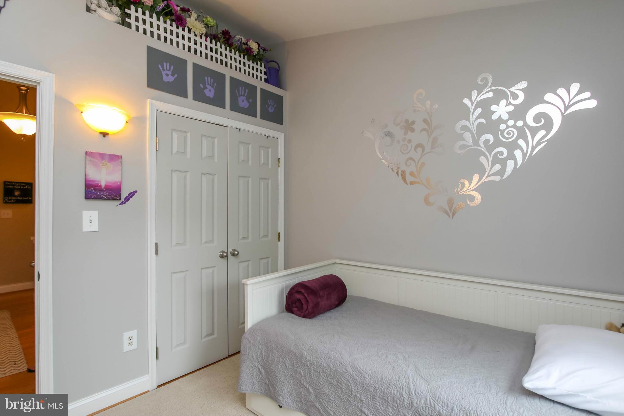 STONEHURST - Residential