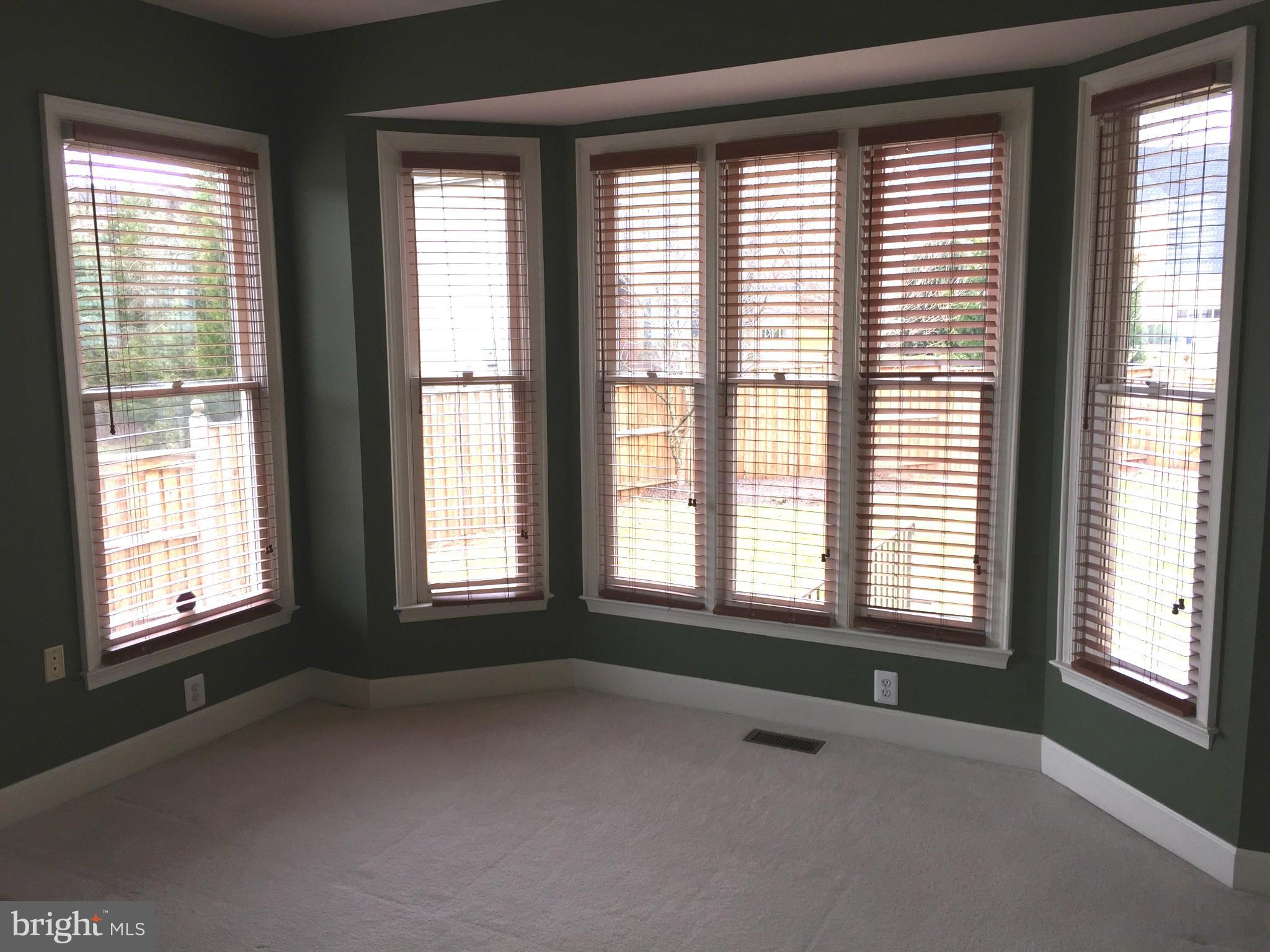 RICHLAND FOREST - Residential Lease