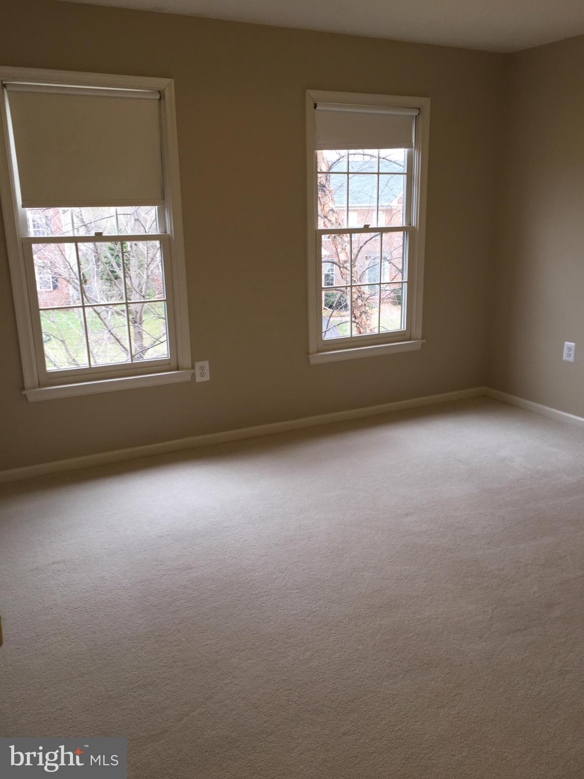 RICHLAND FOREST - Residential Lease