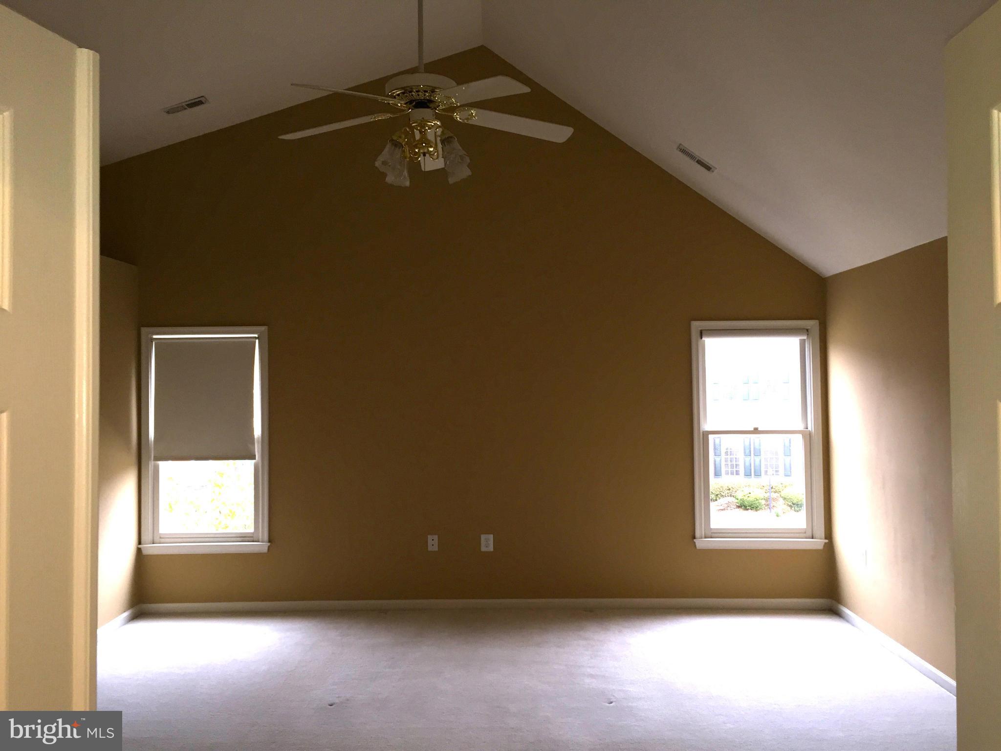 RICHLAND FOREST - Residential Lease