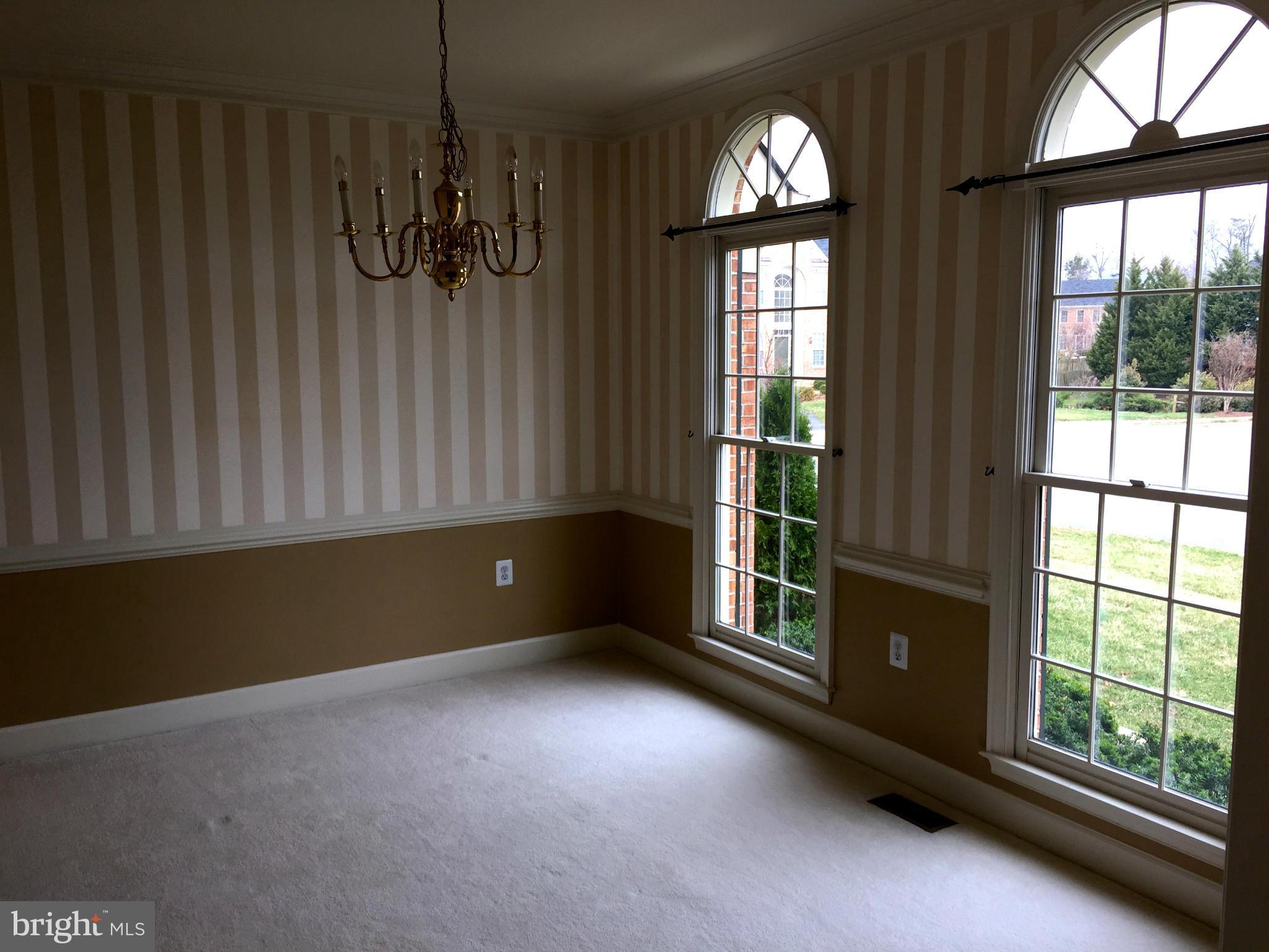 RICHLAND FOREST - Residential Lease