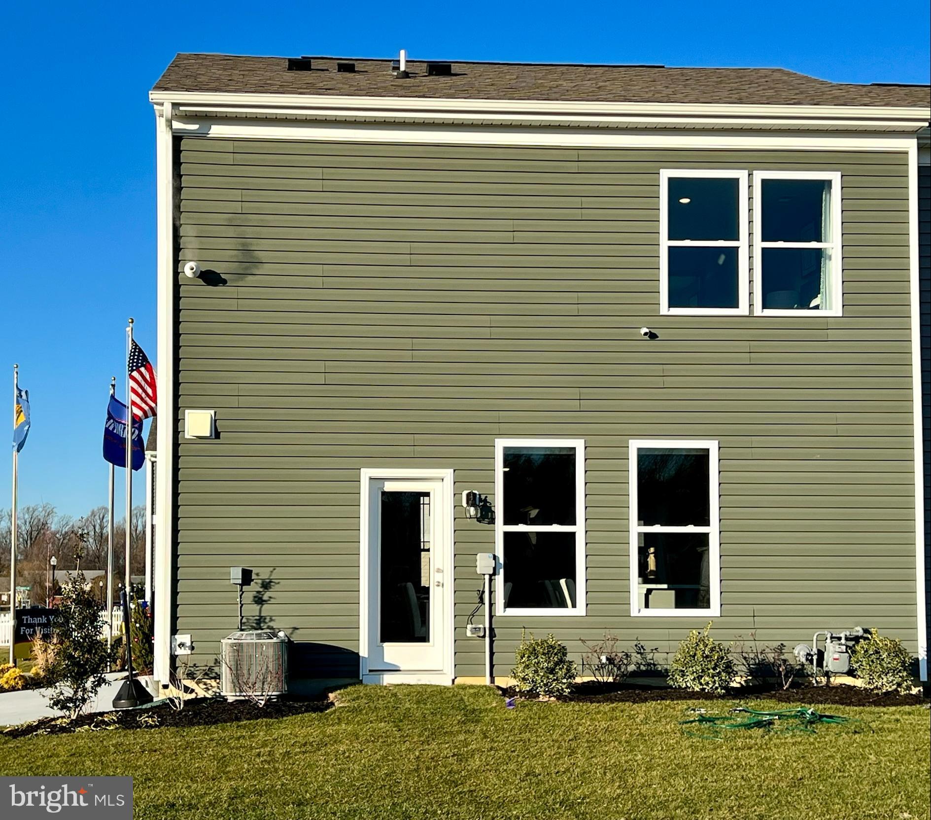 SOUTHERN FLDS - Residential